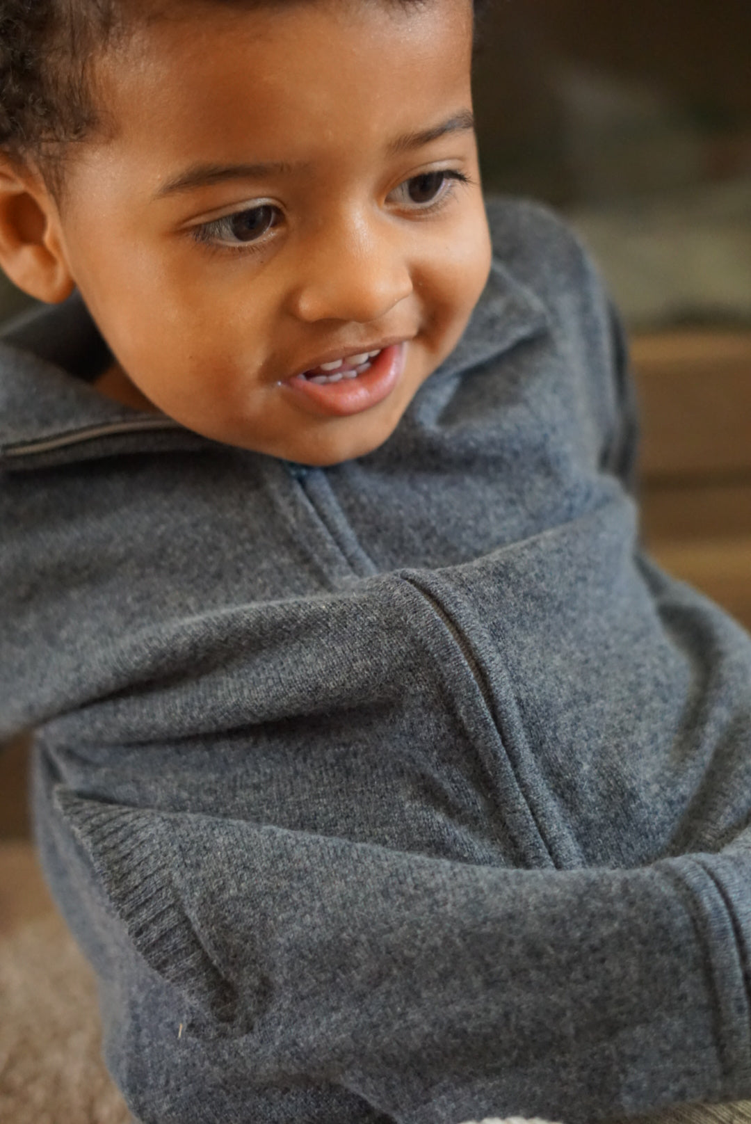 La Petit Lapin Cashmere & Merino Wool Zip Knit Cardigan | Dark Gray Melange | Playroom Avenue