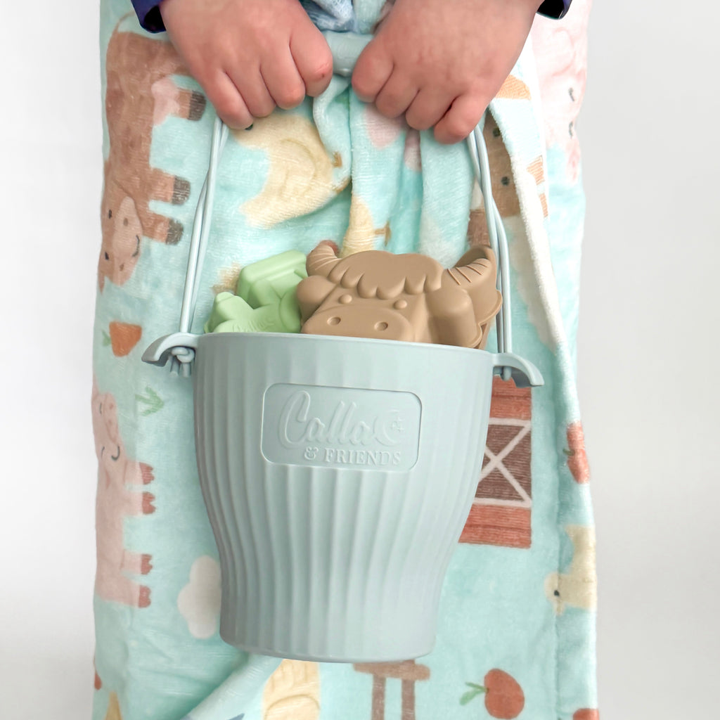 Calla and Friends Hazel's Farm Silicone Beach Toy Set | Playroom Avenue