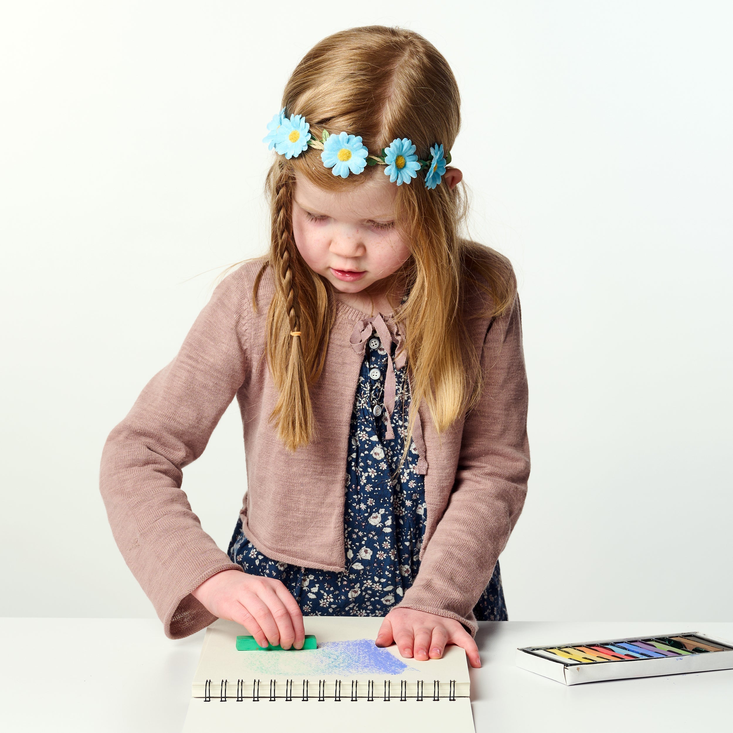 Elseware Unplug Pastel Sticks – Talc-Free Oil Pastels – 12 Vibrant Colors | Playroom Avenue