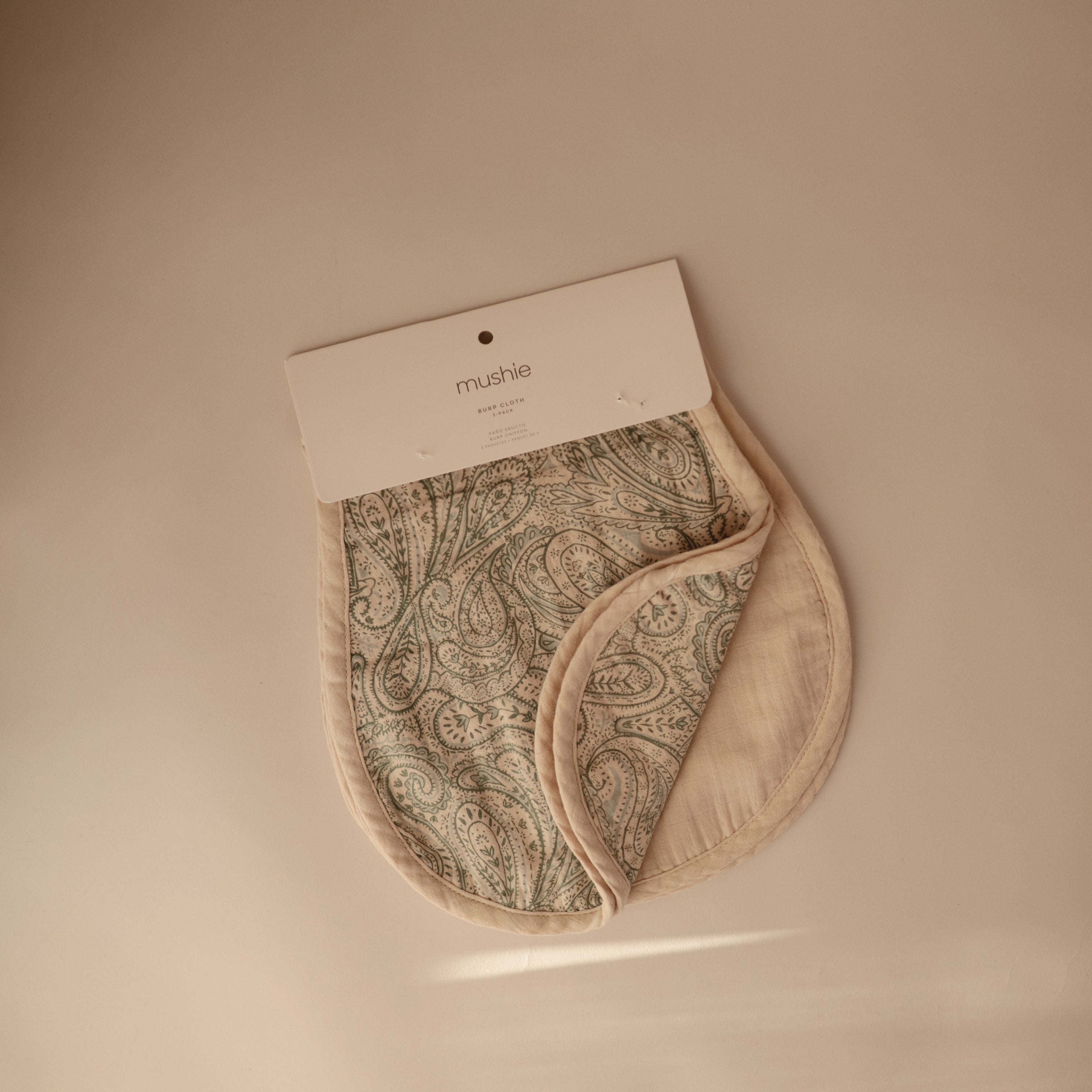 Mushie Organic Cotton Muslin Burp Cloth 2-Pack | Playroom Avenue