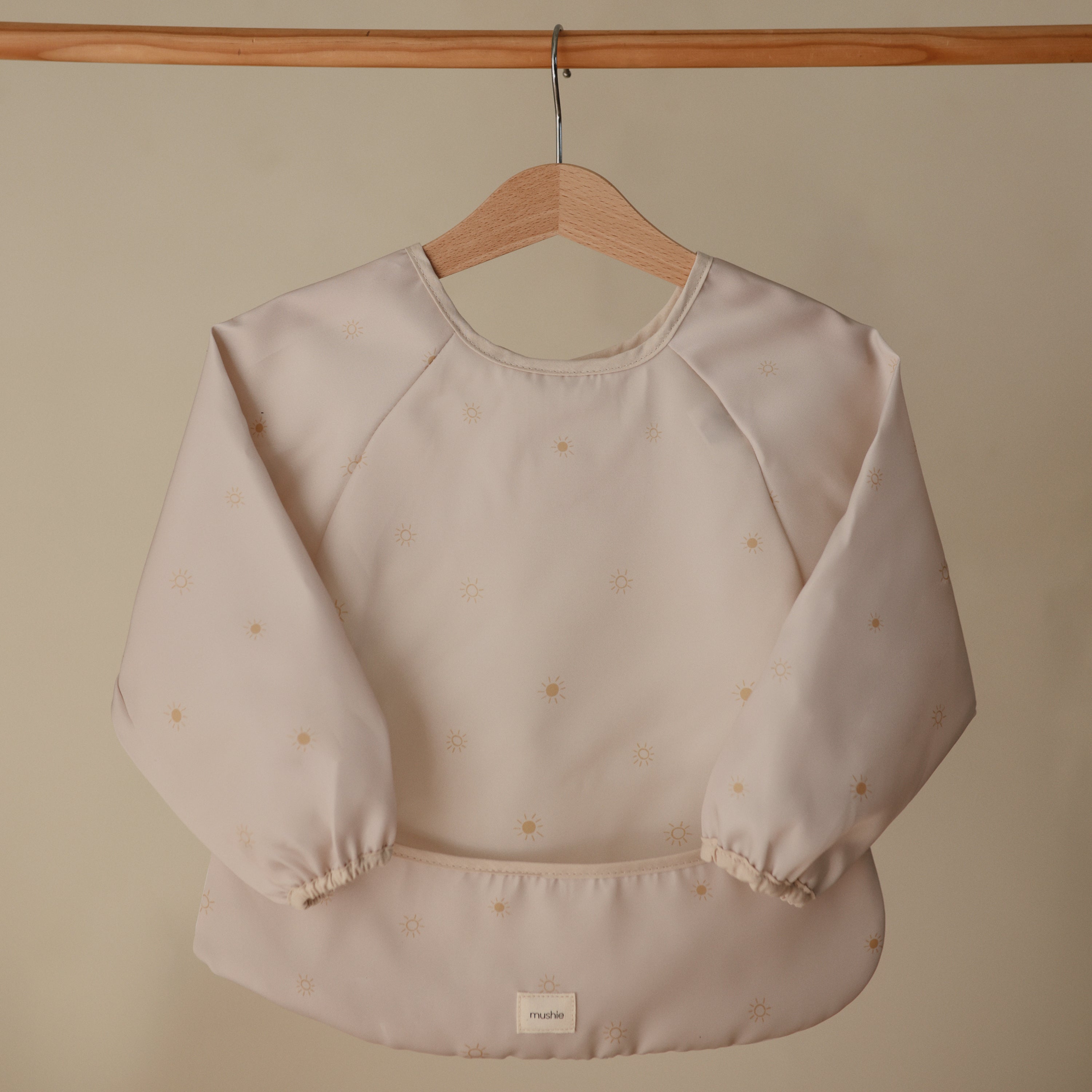Mushie Long Sleeve Bib | Playroom Avenue