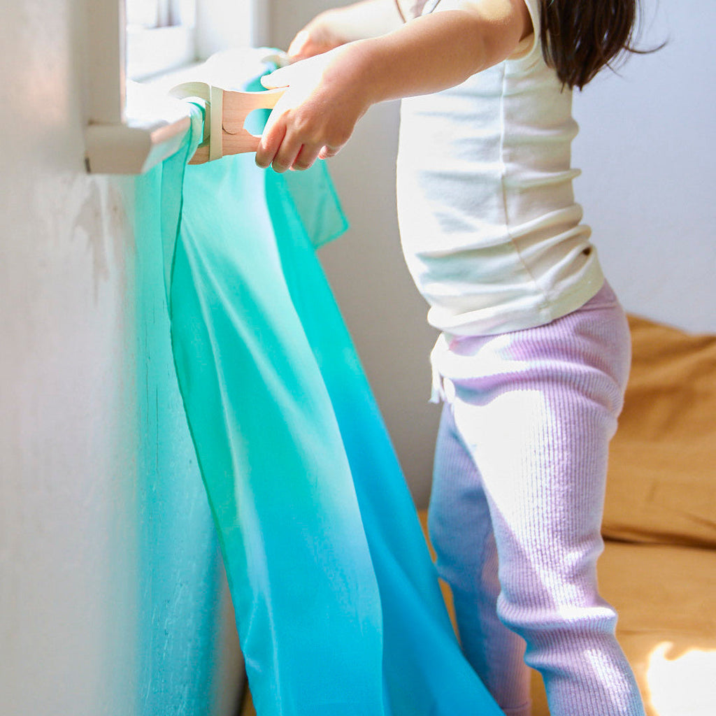 Sarah's Silks Fort Kit | Playroom Avenue