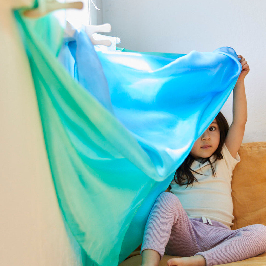 Sarah's Silks Fort Kit | Playroom Avenue