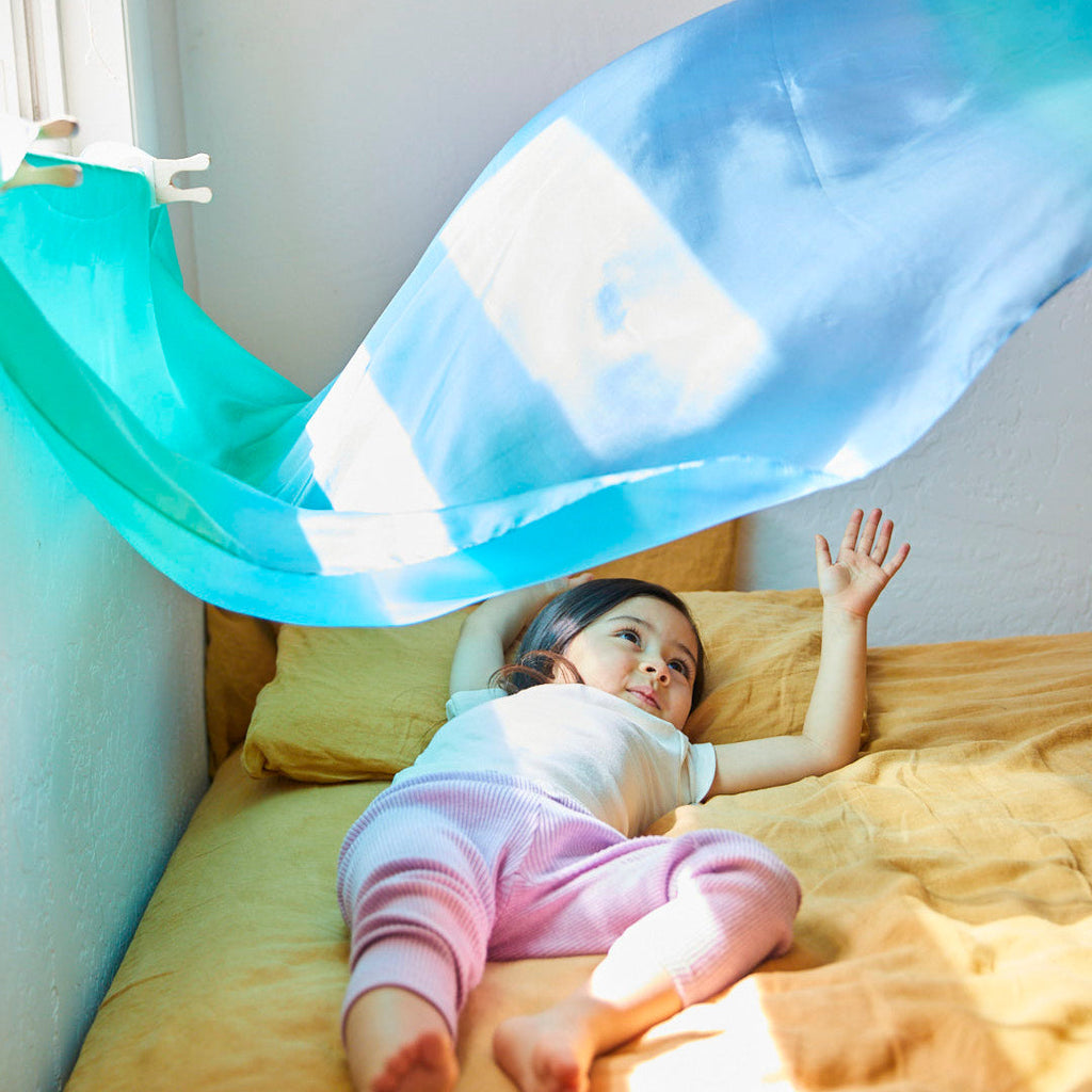 Sarah's Silks Fort Kit | Playroom Avenue