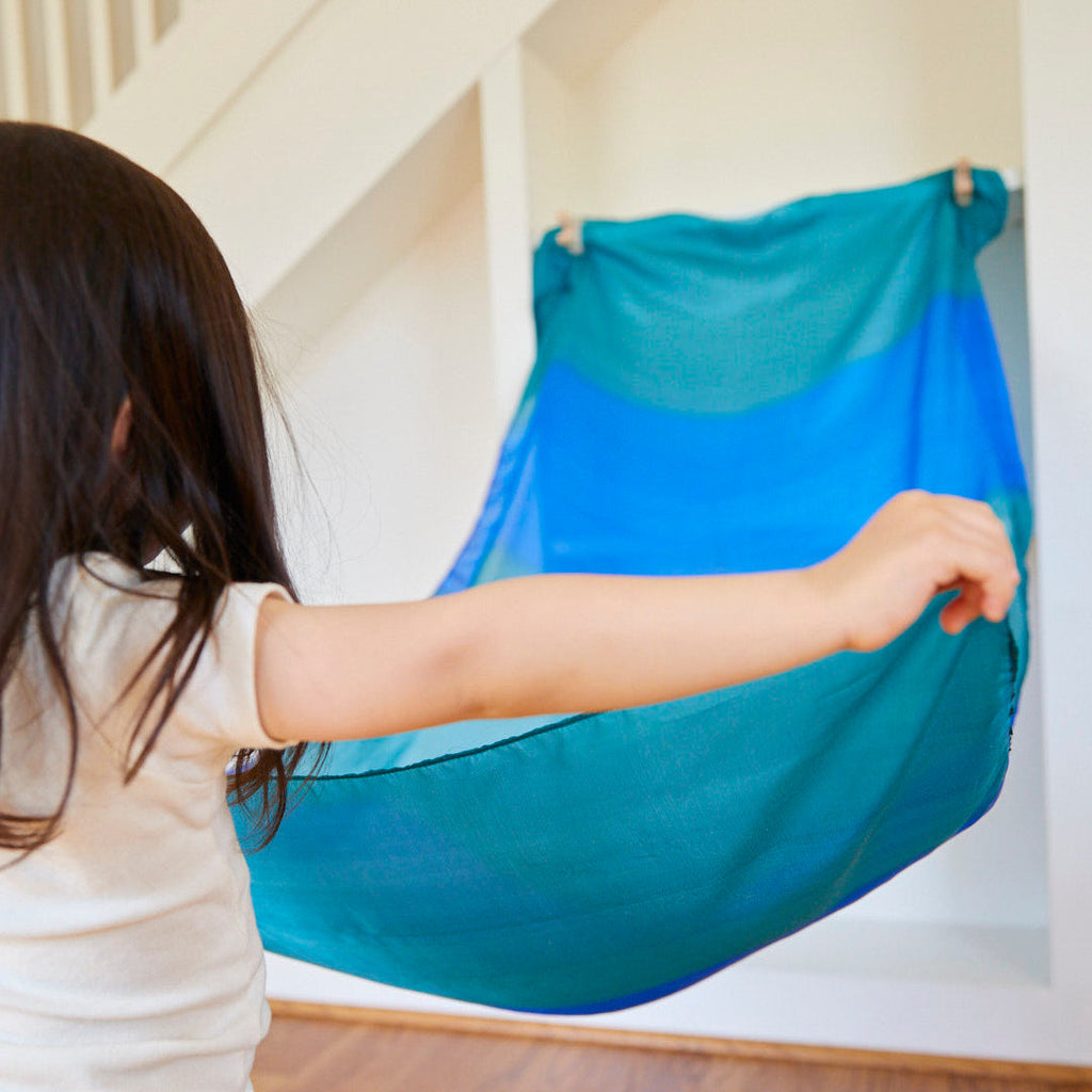 Sarah's Silks Fort Kit | Playroom Avenue