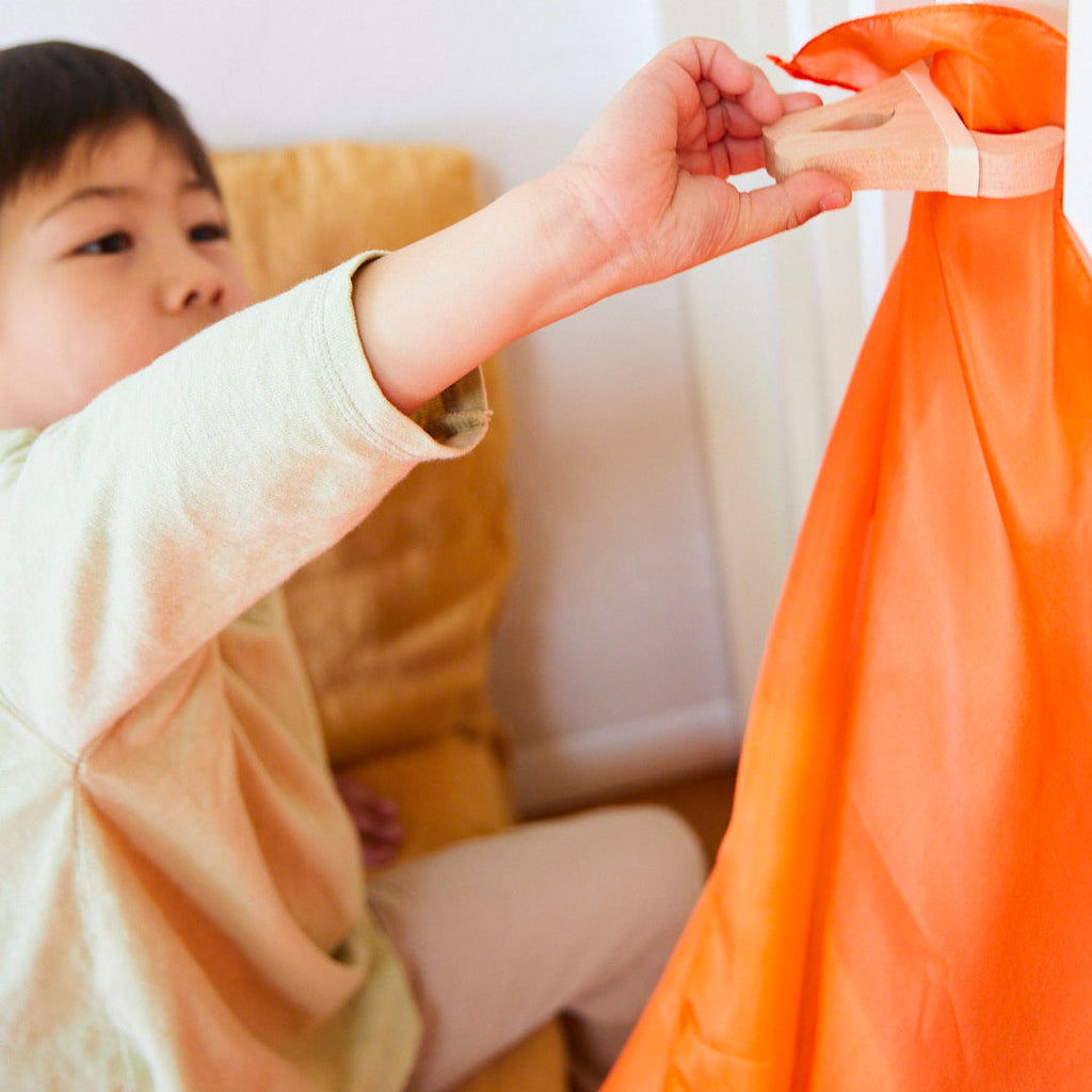 Sarah's Silks Fort Kit | Playroom Avenue