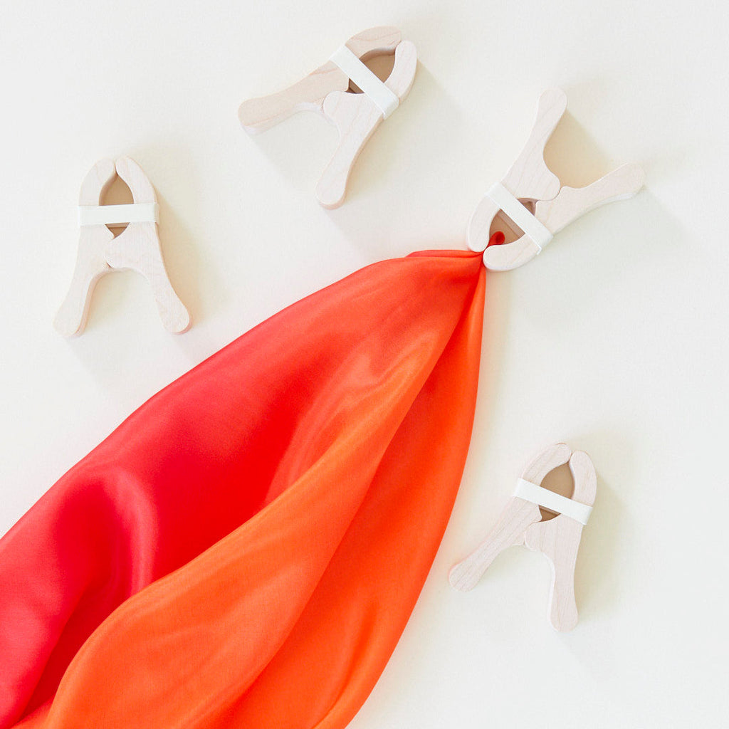 Sarah's Silks Fort Kit Fire | Playroom Avenue