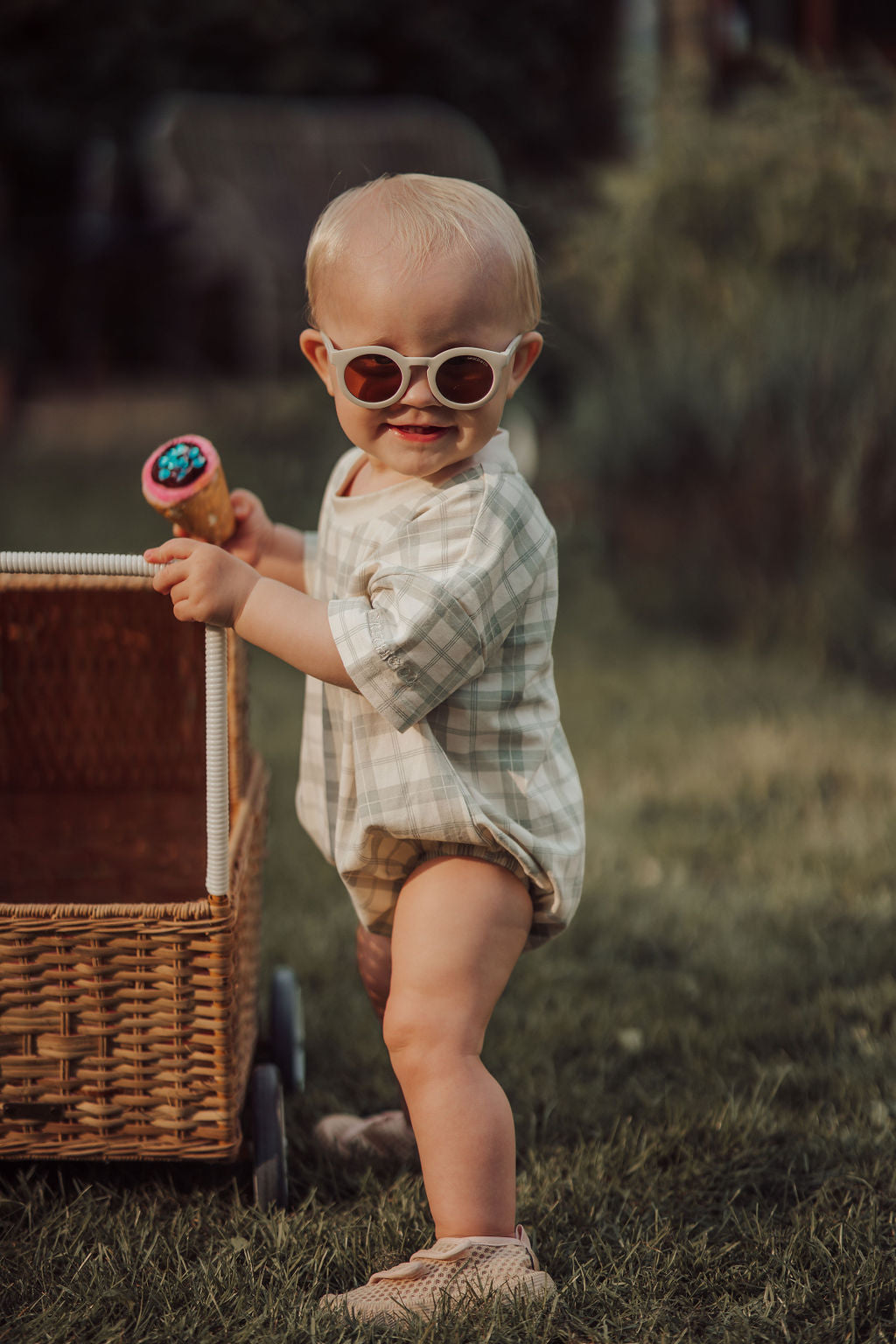 GRECH & CO. Classic | Sustainable Sunglasses | Plant-Based Bendable Polarized - Baby | 0-2 Y | Playroom Avenue