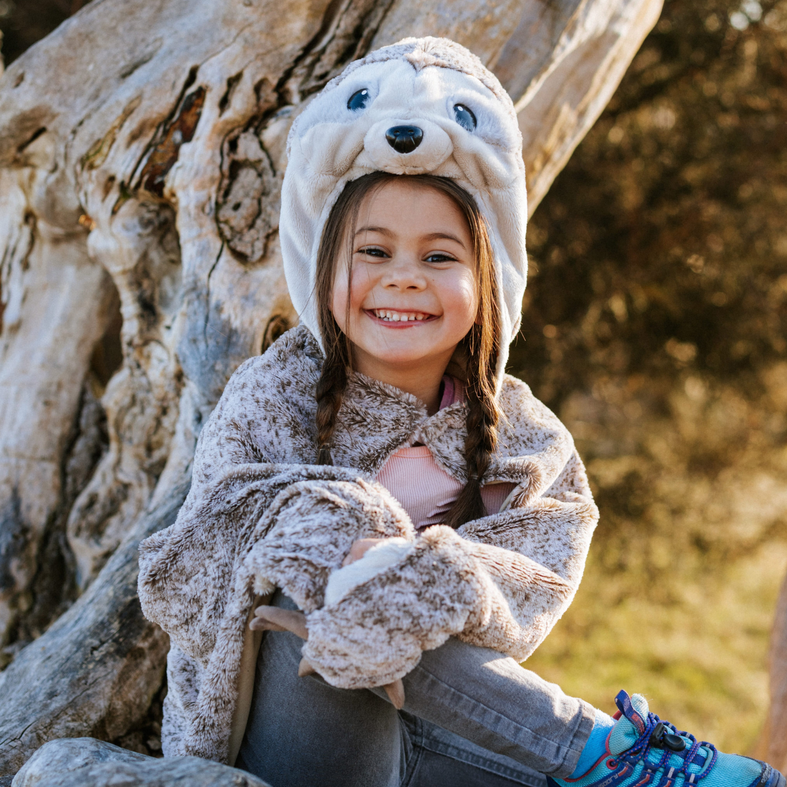 Great Pretenders Cute & Cuddly Sloth Cape Size 4-6 | Playroom Avenue
