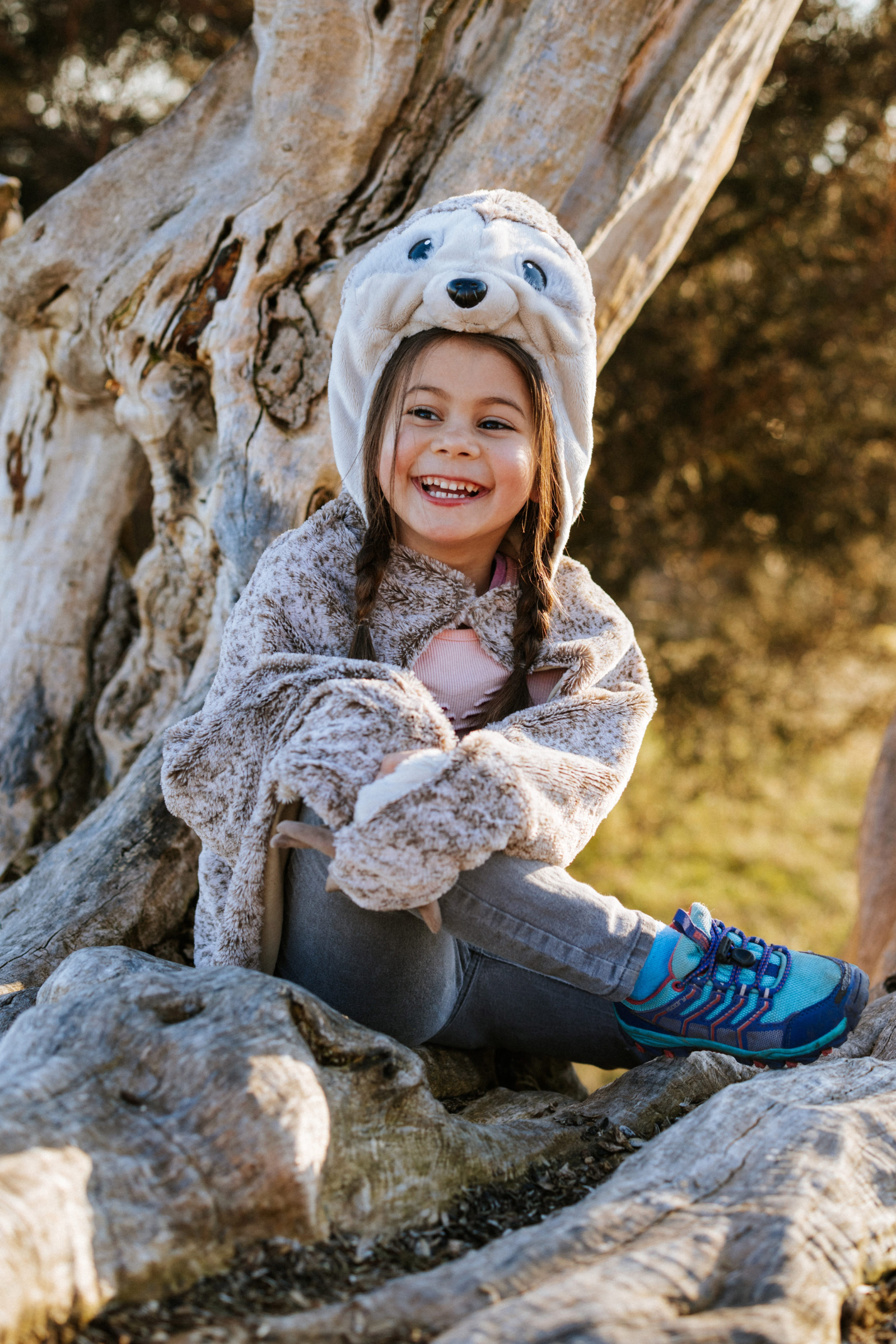 Great Pretenders Cute & Cuddly Sloth Cape | Playroom Avenue