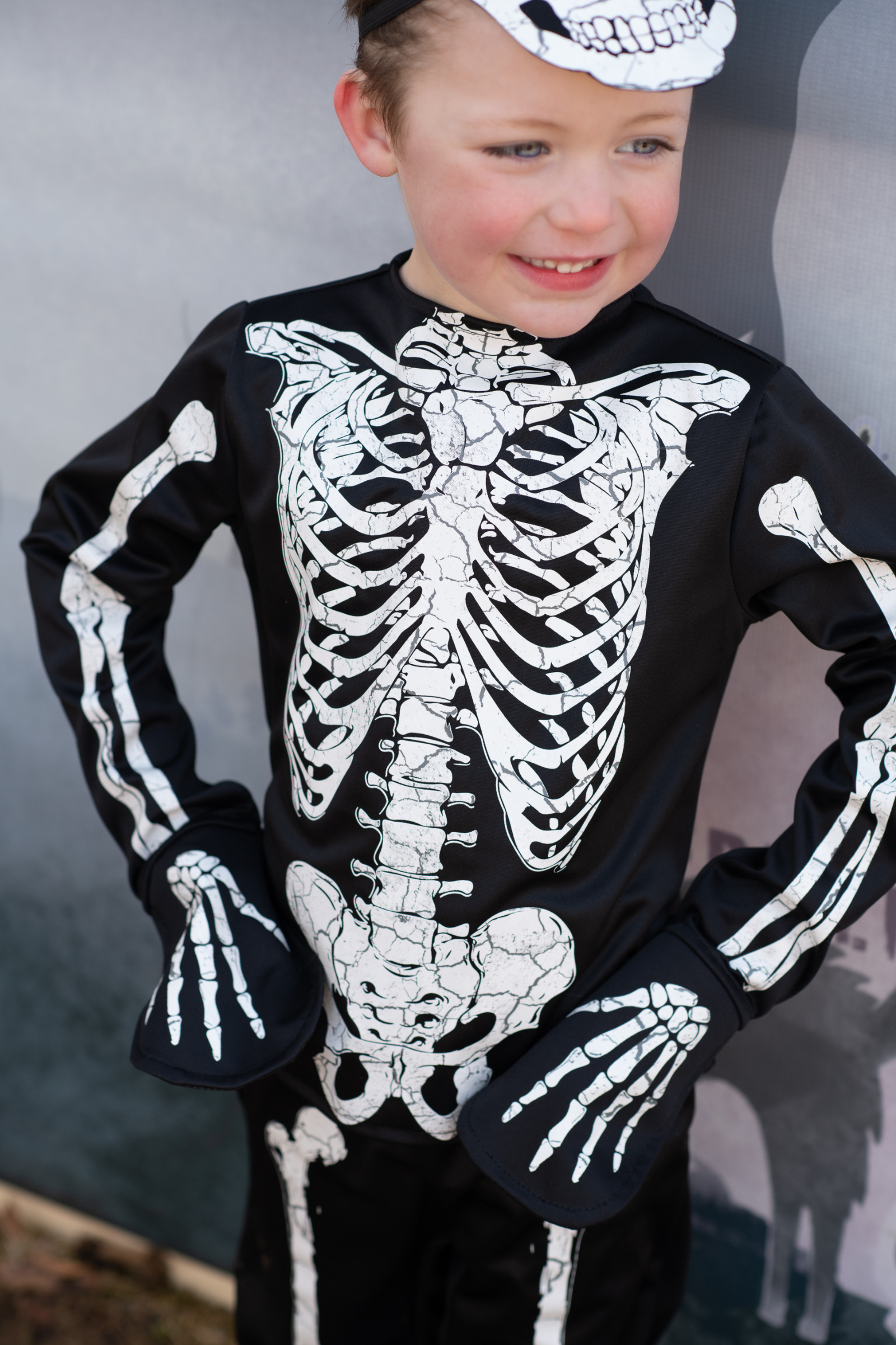 Great Pretenders Glow in the Dark Skeleton Shirt, Pants & Mask