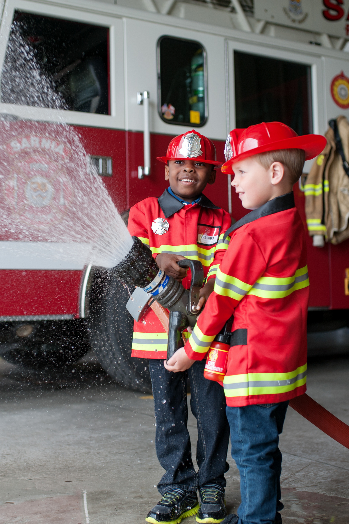 Great Pretenders Firefighter Set with Accessories