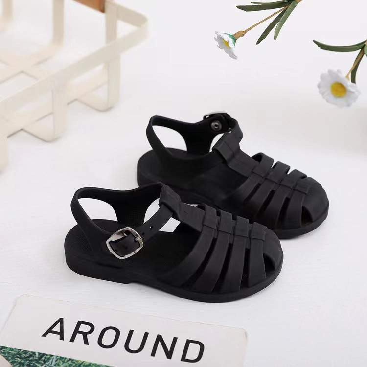 Ozznek Shoes Kids Jelly Sandals – Waterproof, Wide Toe | Roman Style Black | Playroom Avenue