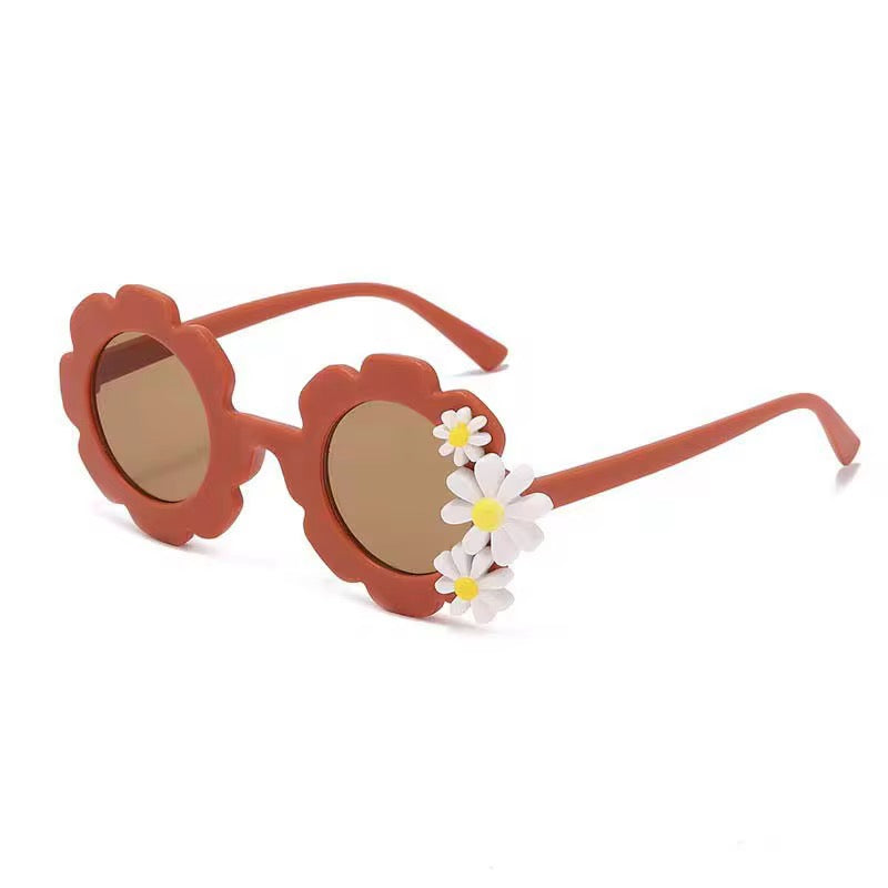 ozznekshoes Retro Flower-Shaped Sunglasses for Kids | Daisy Bloom Brown | Playroom Avenue