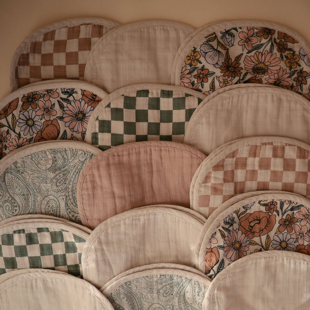 Mushie Organic Cotton Muslin Burp Cloth 2-Pack | Playroom Avenue