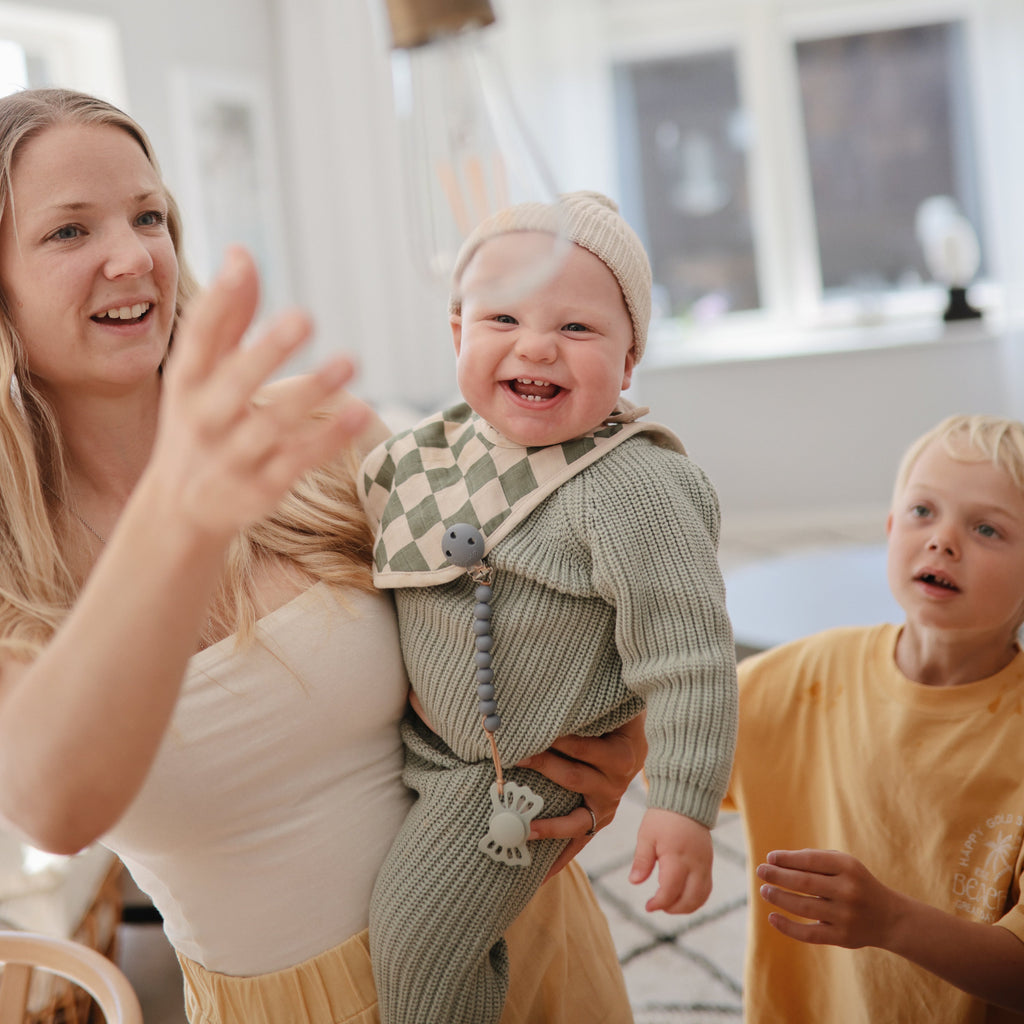 Mushie Silicone Pacifier Clip | Hera | Playroom Avenue