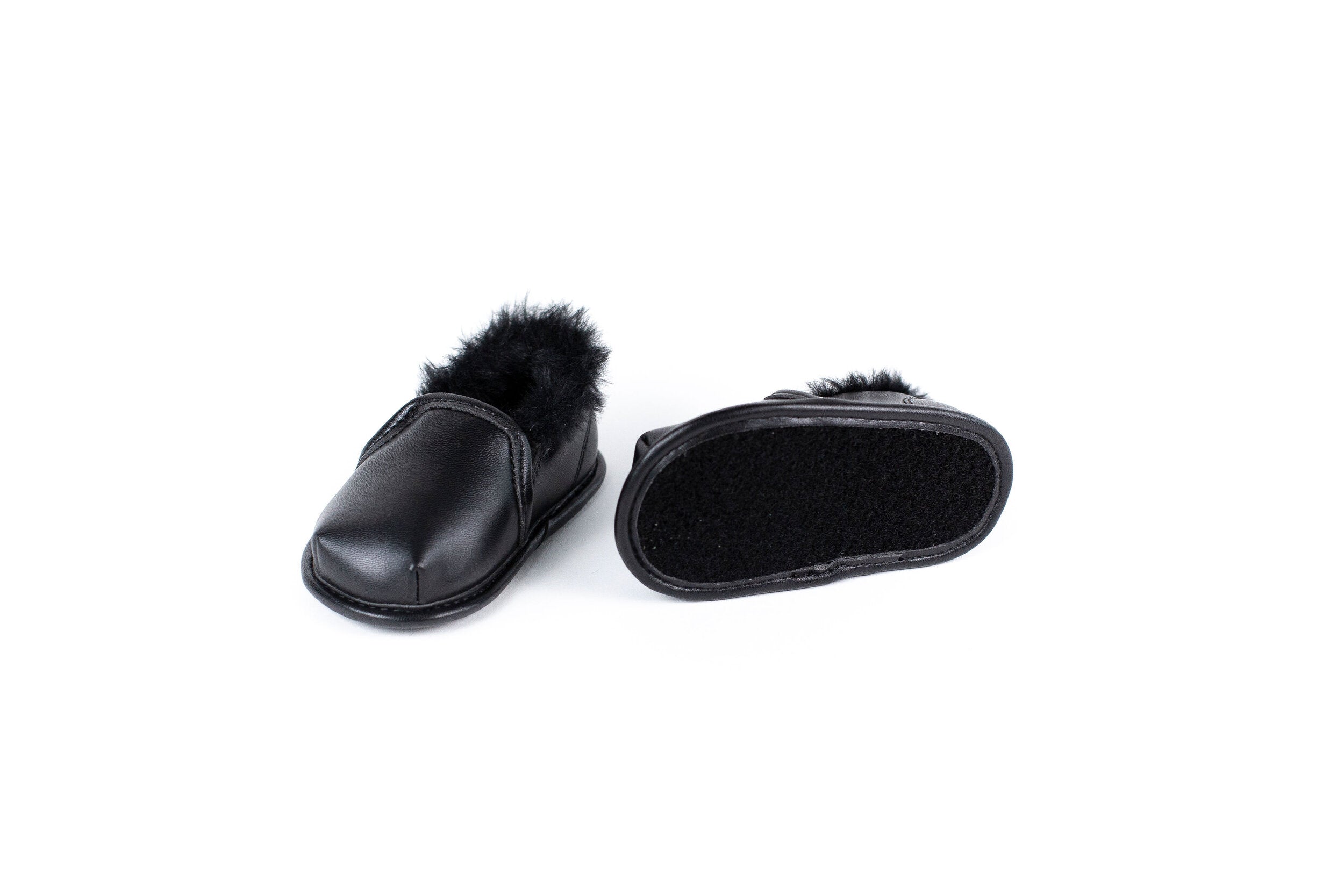 Ozznek Shoes Black Slip-On Shoe Top with Faux-Fur Lining | Playroom Avenue