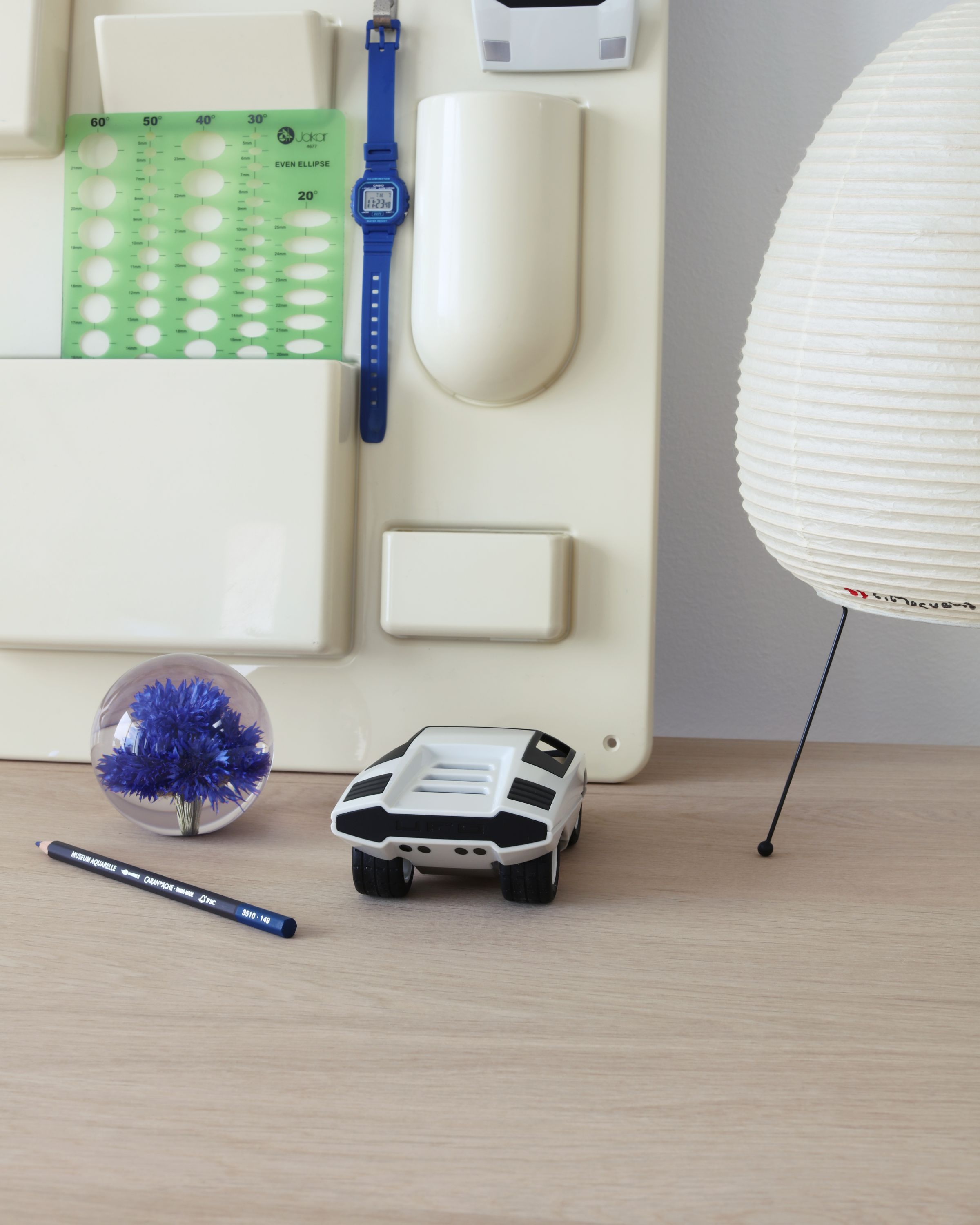 Playforever Car UFO COLOMBA White | Playroom Avenue