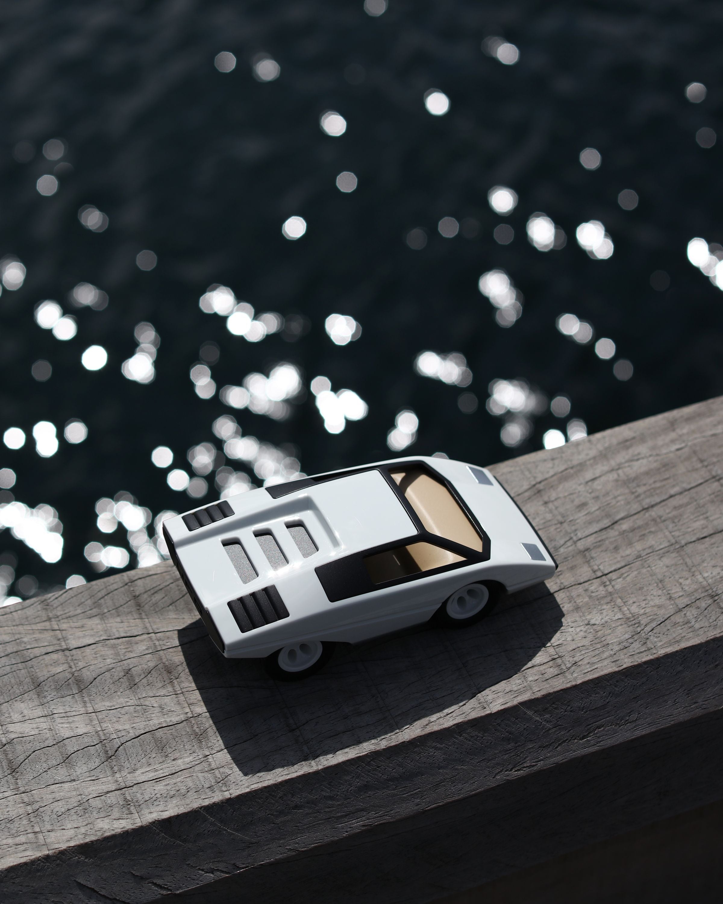 Playforever Car UFO COLOMBA White | Playroom Avenue