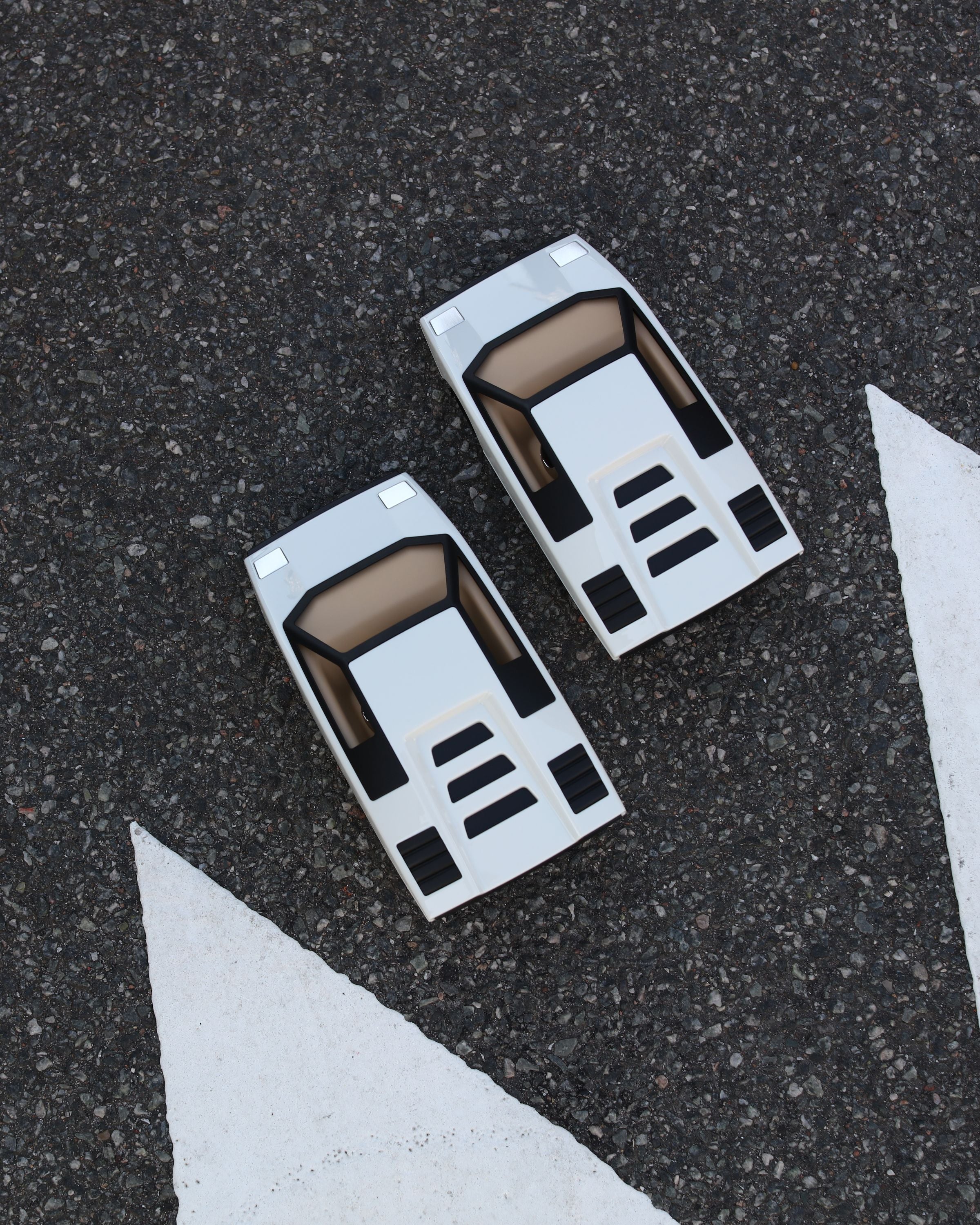 Playforever Car UFO COLOMBA White | Playroom Avenue