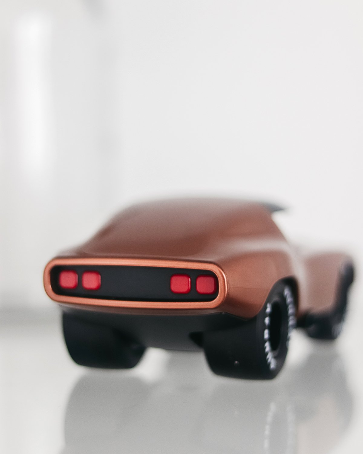 Playforever Car LEADBELLY BURNSIDE Gold | Playroom Avenue