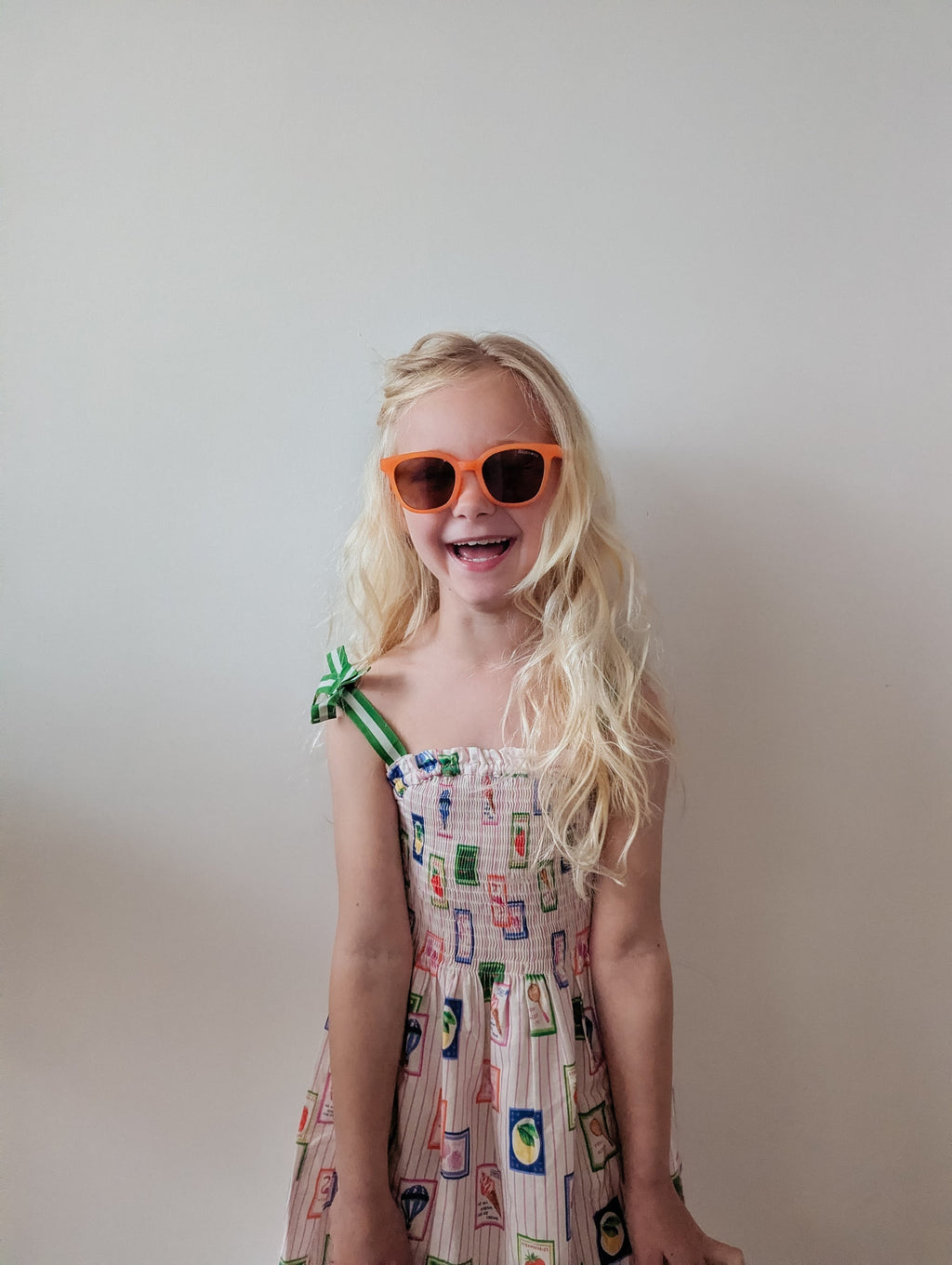 GRECH & CO. Classic Wayfarer Sustainable Sunglasses | Bio-Based · Bendable · Polarized | Child | 3-8 Y | Playroom Avenue