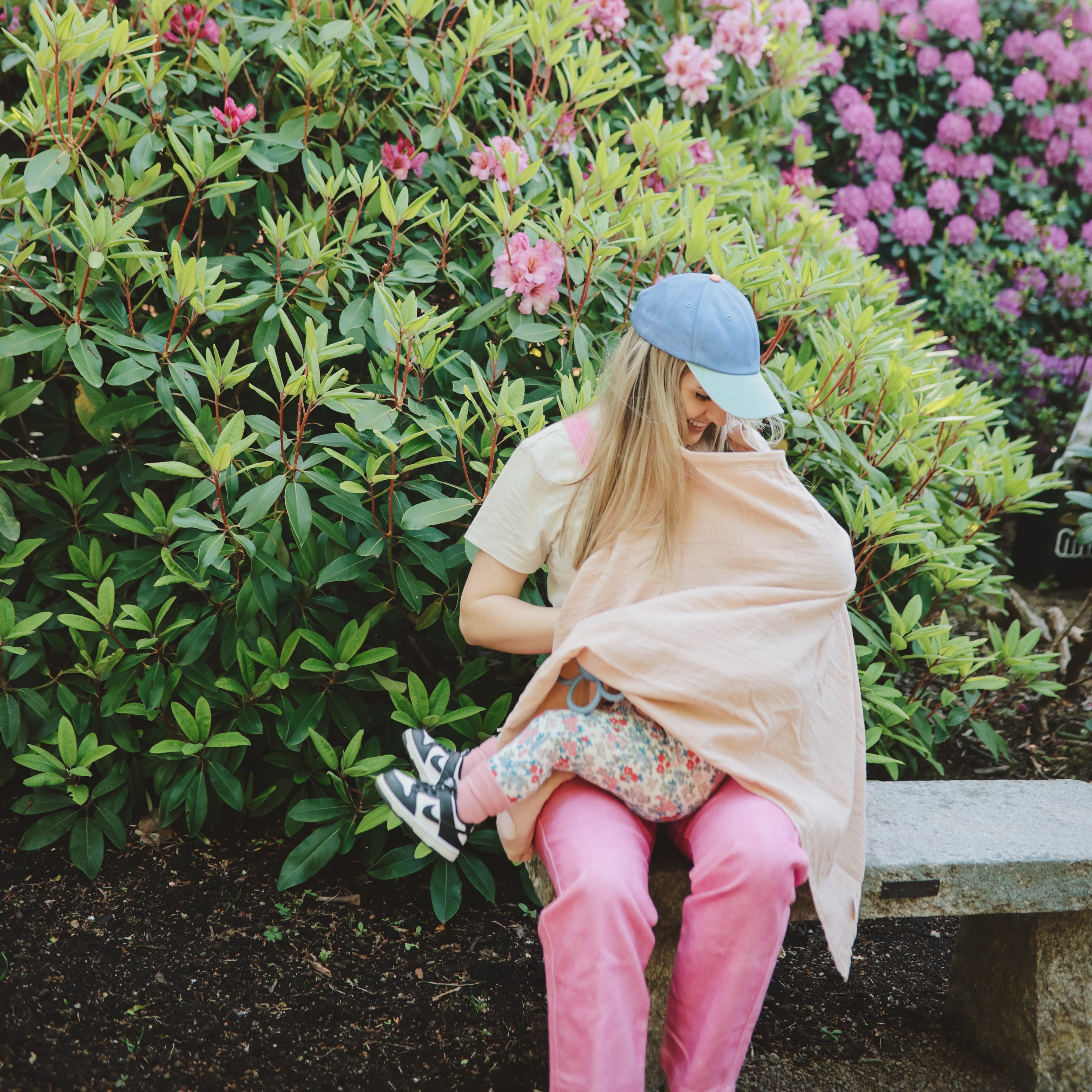 Mushie Muslin Nursing Cover | Playroom Avenue