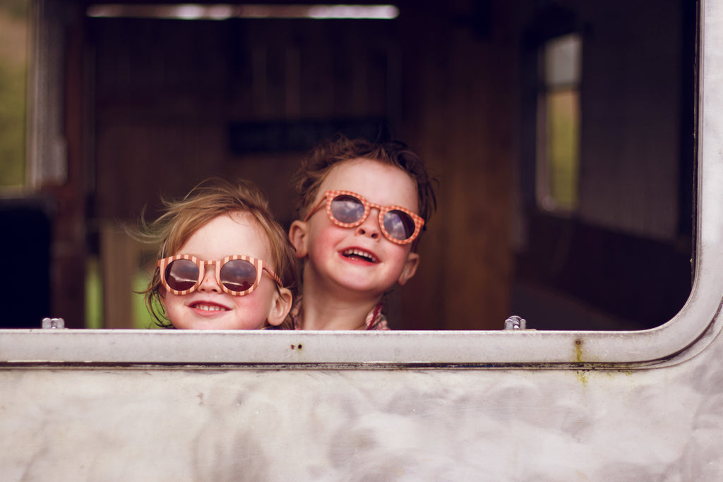 GRECH & CO.Classic | Sustainable Sunglasses | Plant-Based Bendable Polarized - Child | 3-8 Y | Playroom Avenue