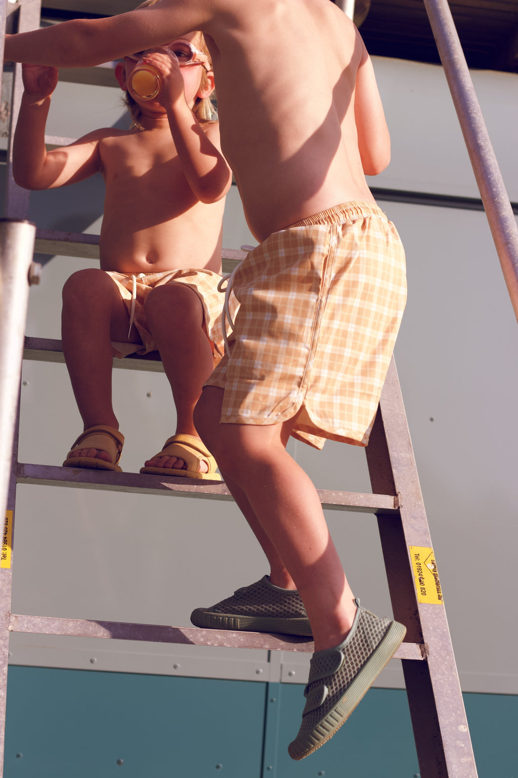 GRECH & CO. Anti UV + Fog Swim Goggles