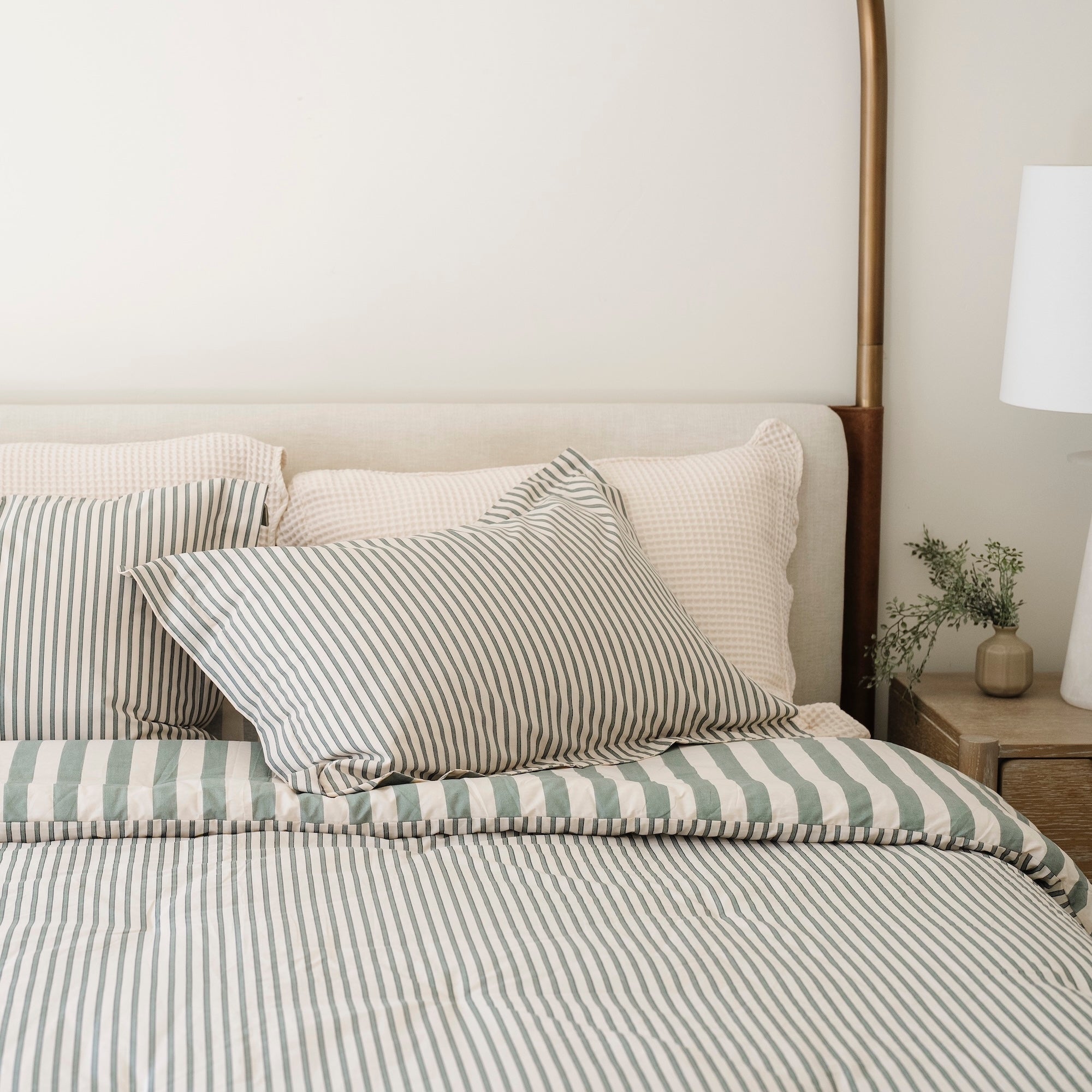 Wholesale 100% Cotton Comforter Set | Playroom Avenue