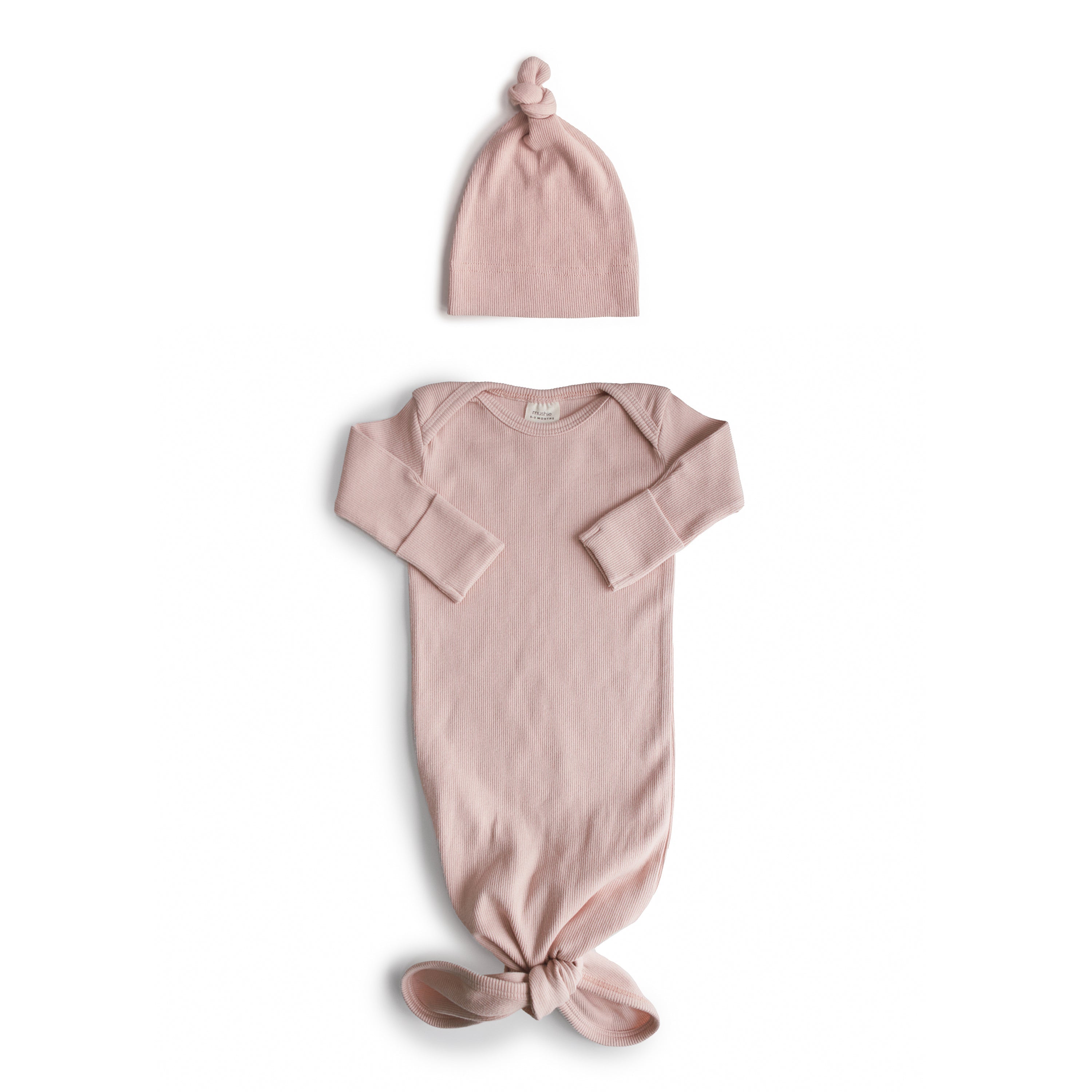 Mushie Ribbed Knotted Baby Gown + Beanie Set Blush | Playroom Avenue