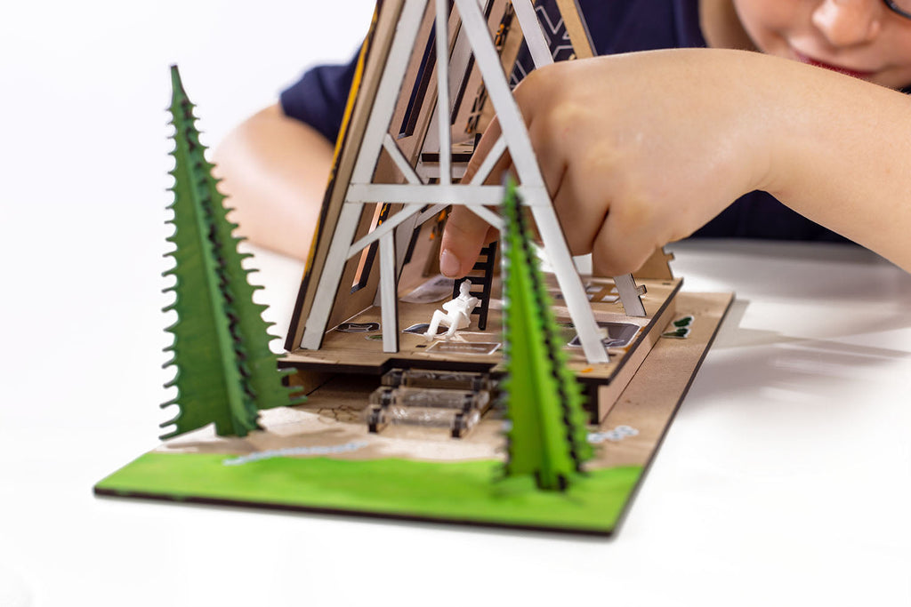 Stix-Brix EVERGREEN CABIN | Playroom Avenue