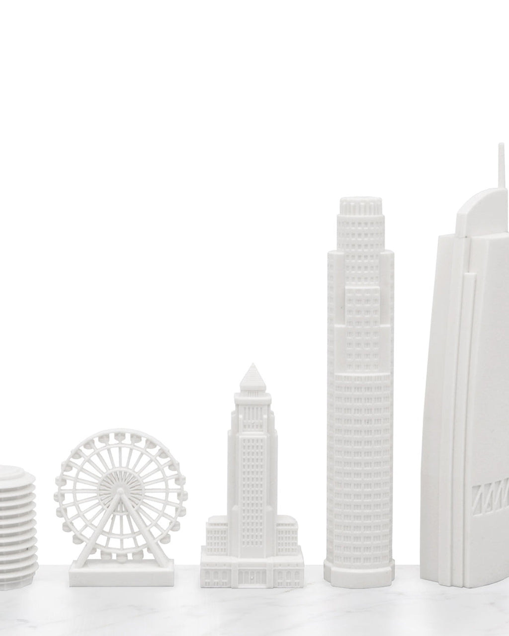 Skyline Chess Chess Set Acrylic LOS ANGELES Edition with Wood Map Board | Playroom Avenue