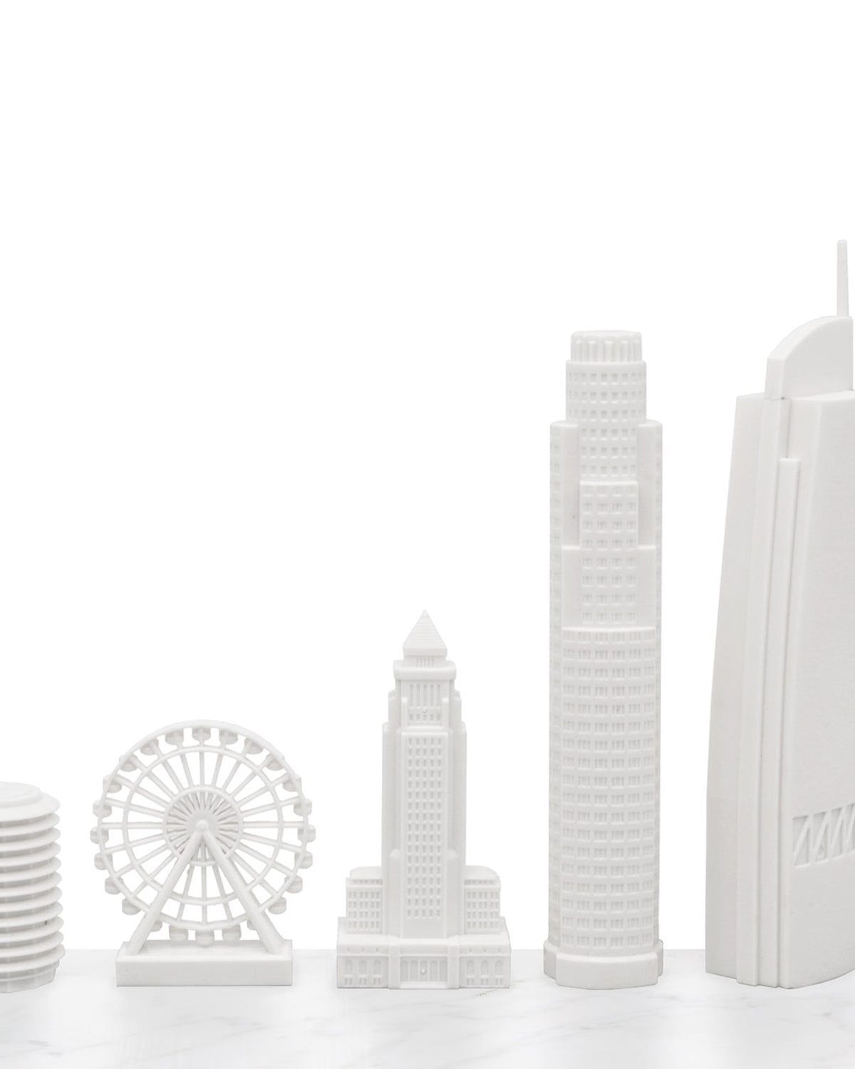 Skyline Chess Chess Set Acrylic LOS ANGELES Edition with Wood Map Board | Playroom Avenue