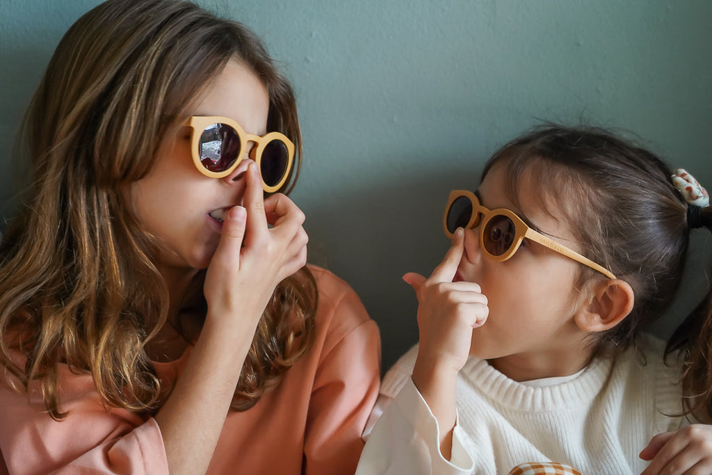 GRECH & CO.Classic | Sustainable Sunglasses | Plant-Based Bendable Polarized - Child | 3-8 Y | Playroom Avenue