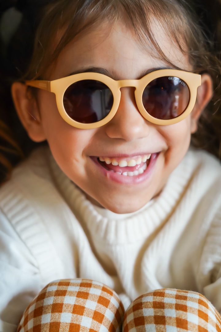 GRECH & CO.Classic | Sustainable Sunglasses | Plant-Based Bendable Polarized - Child | 3-8 Y | Playroom Avenue