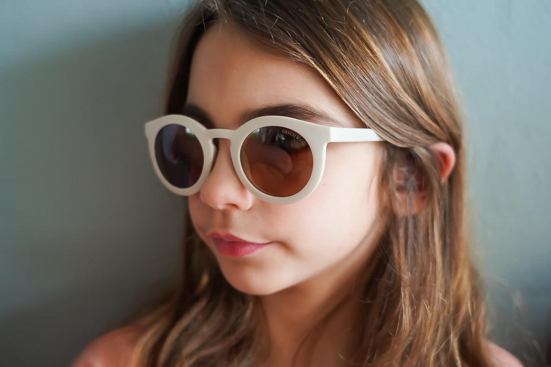 GRECH & CO. Classic | Sustainable Sunglasses | Plant-Based Bendable Polarized - Teen | 9-15 Y