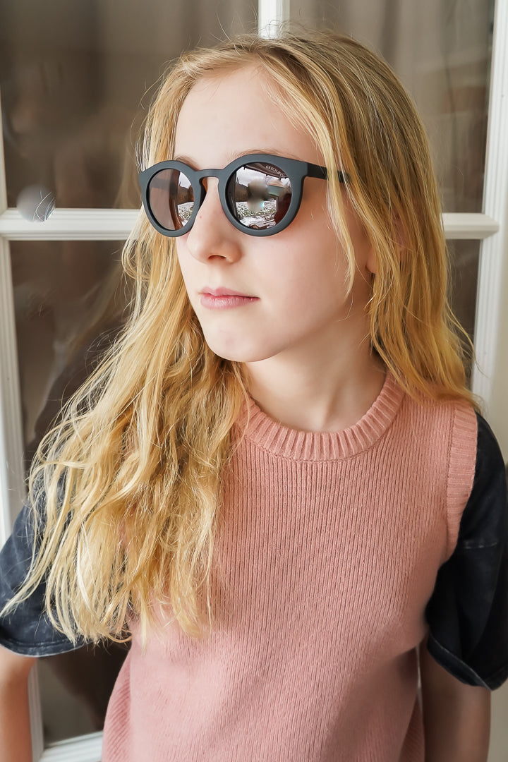 GRECH & CO. Classic | Sustainable Sunglasses | Plant-Based Bendable Polarized - Teen | 9-15 Y