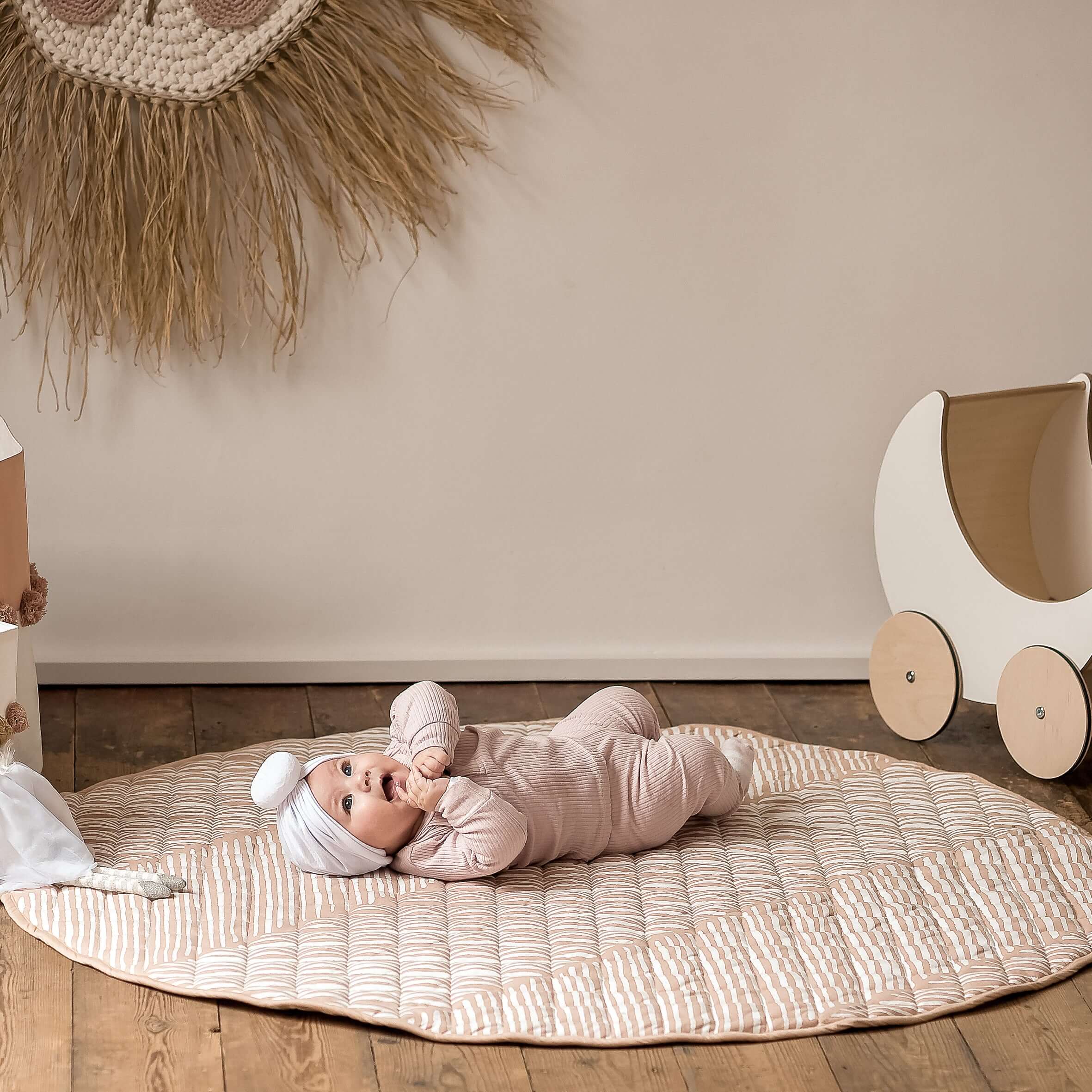 Toddlekind Snuggle Mat | Leaves - Sea Shell | Playroom Avenue