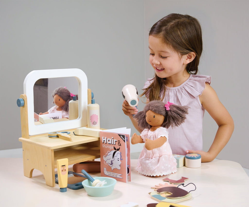 Tender Leaf Hair Salon | Playroom Avenue