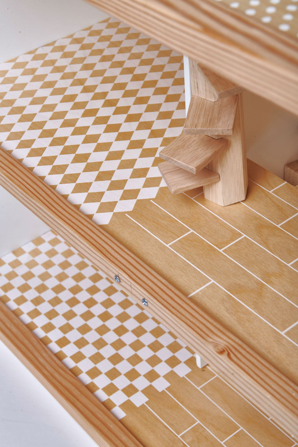 Tender Leaf Dovetail House | Playroom Avenue