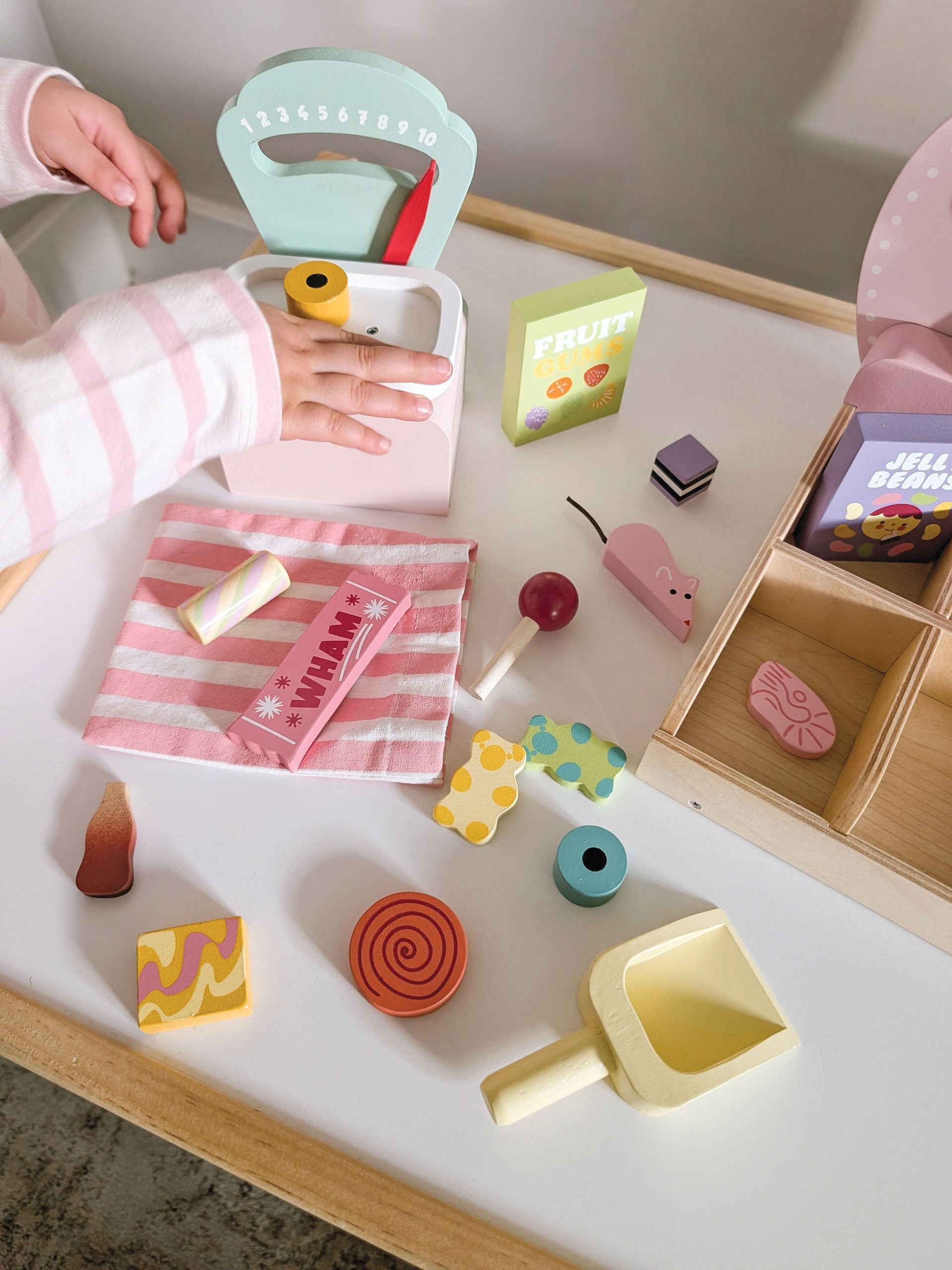 Tender Leaf Sweetie Pic'n'Mix Shop | Playroom Avenue