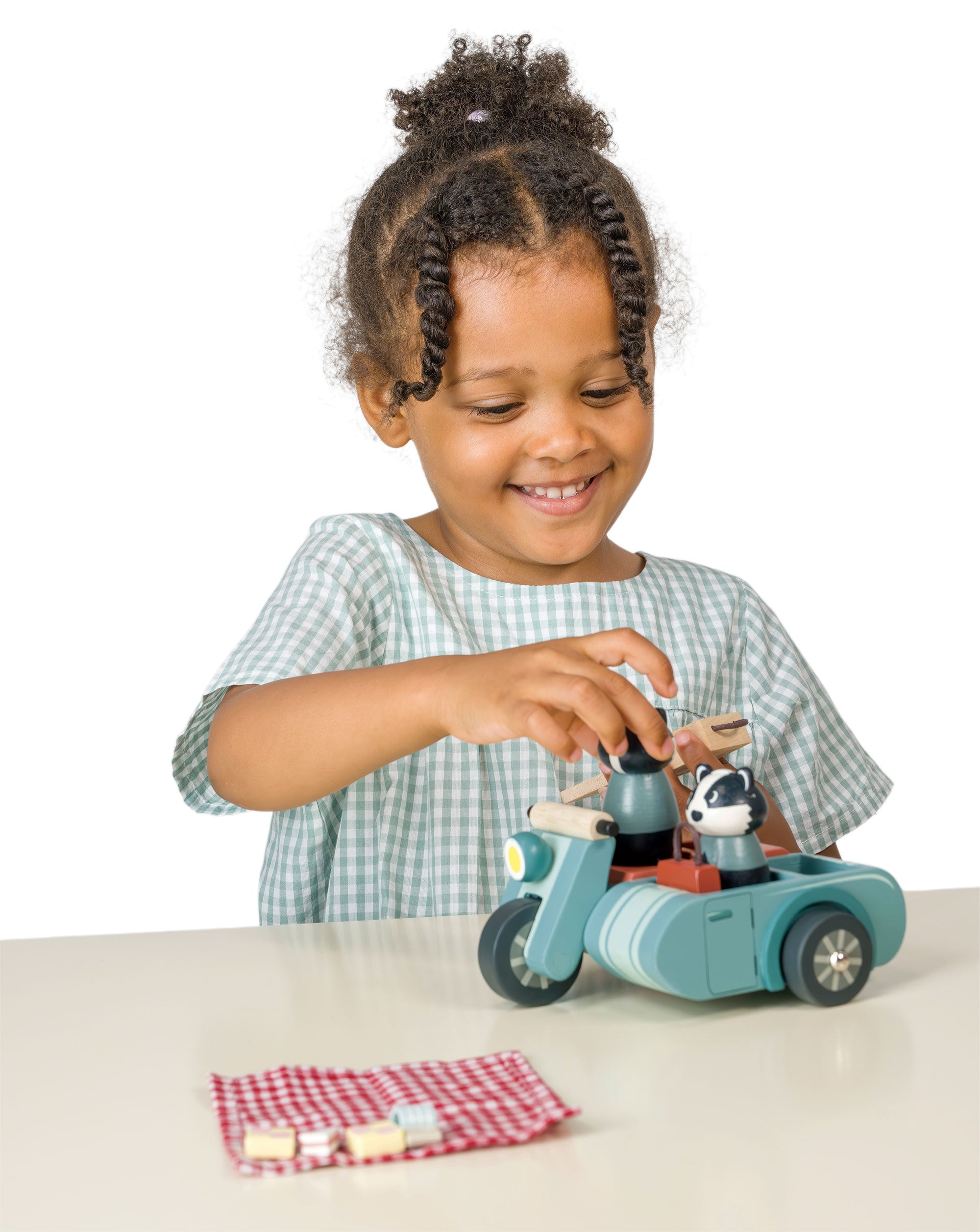 Tender Leaf Badger Picnic Motorbike Ride | Playroom Avenue