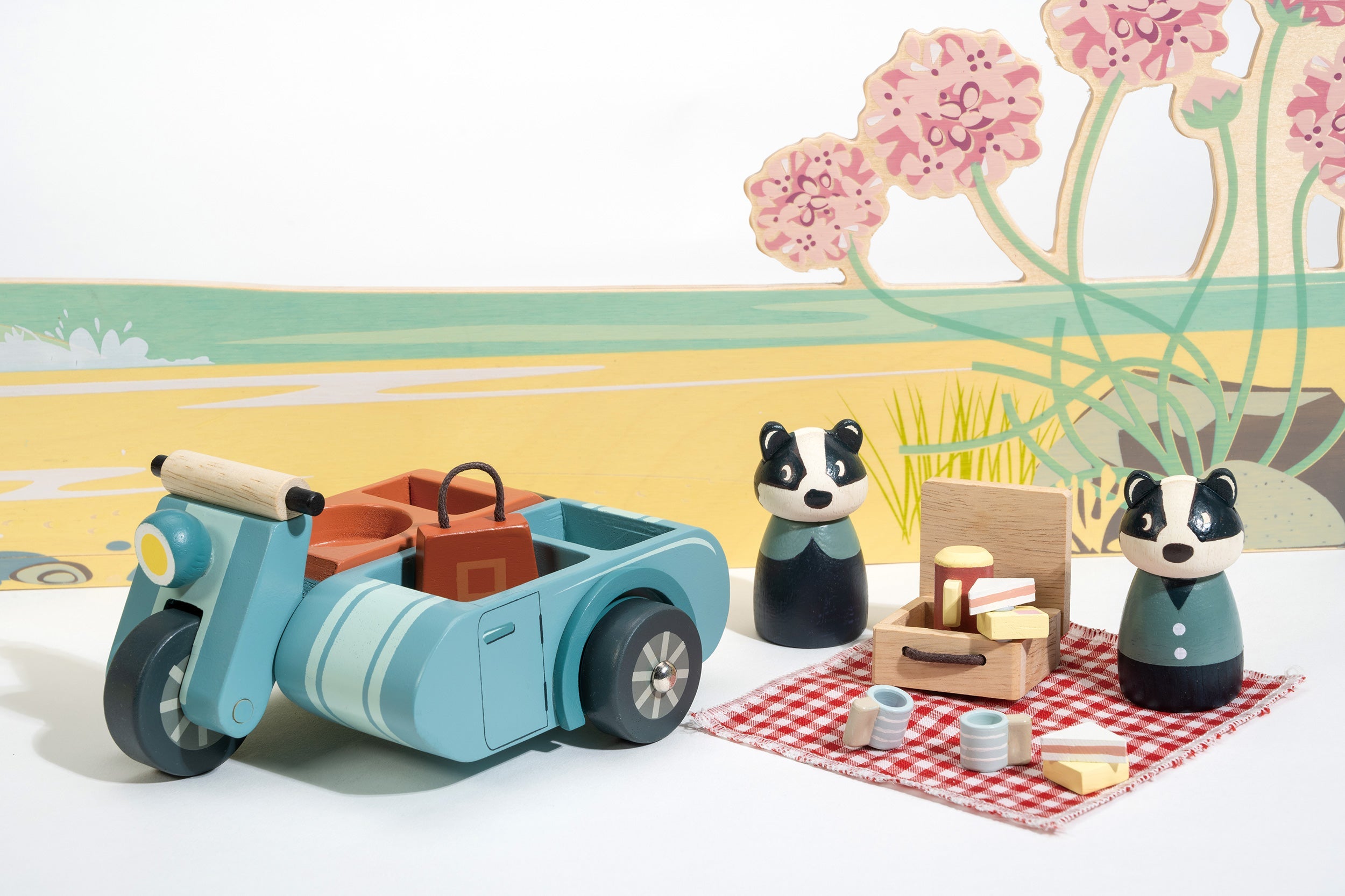 Tender Leaf Badger Picnic Motorbike Ride | Playroom Avenue