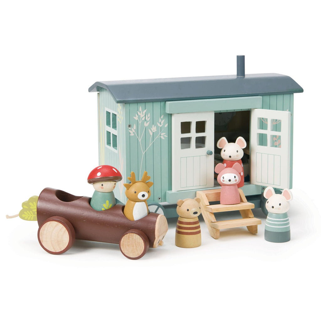 Tender Leaf Secret Meadow Shepherd’s Hut | Playroom Avenue
