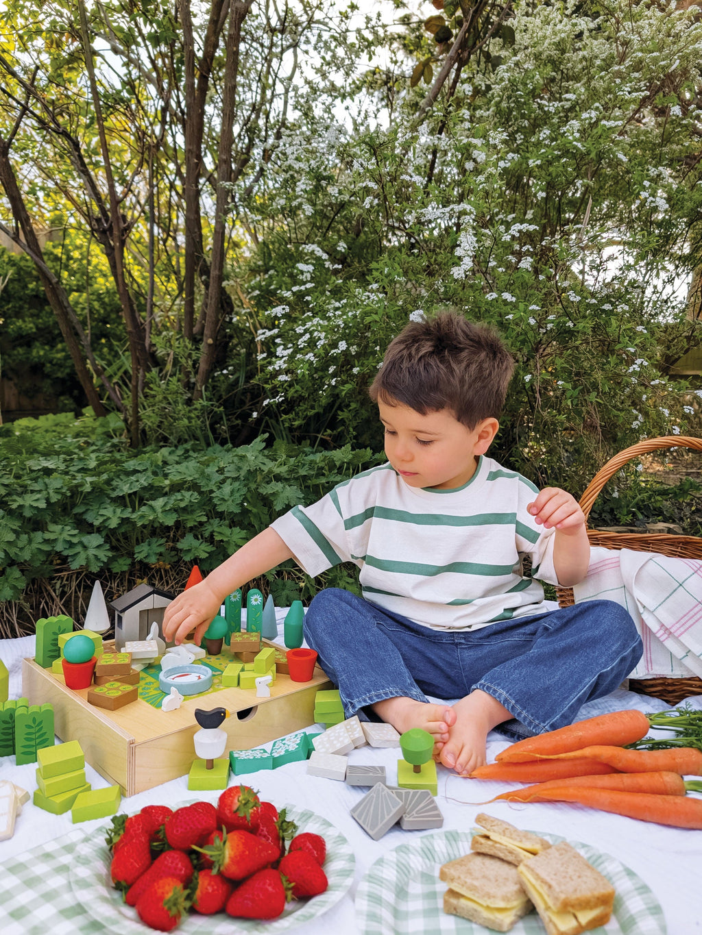 Tender Leaf Little Garden Designer | Playroom Avenue