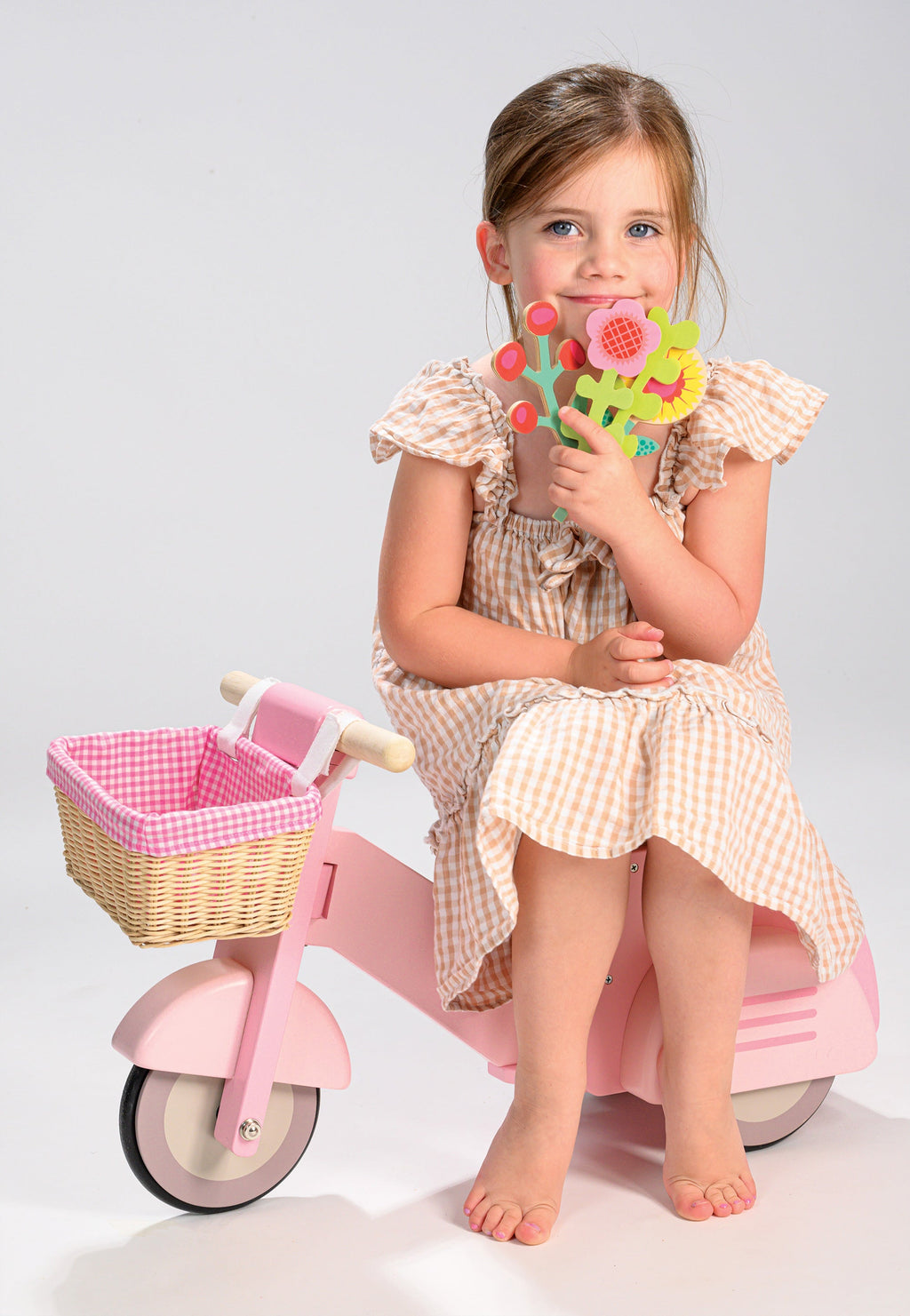 Tender Leaf Scooter with Basket | Playroom Avenue
