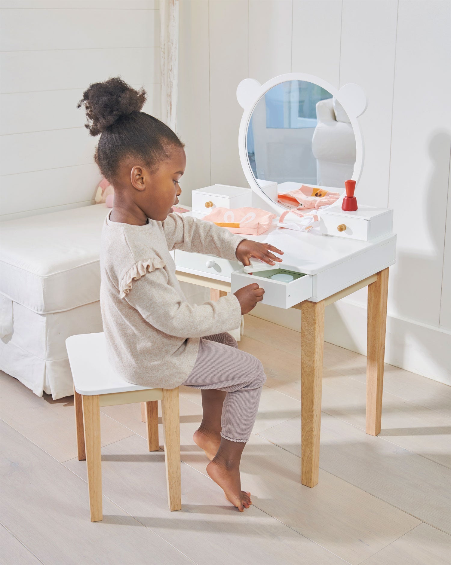 Tender Leaf Forest Dressing Table | Playroom Avenue