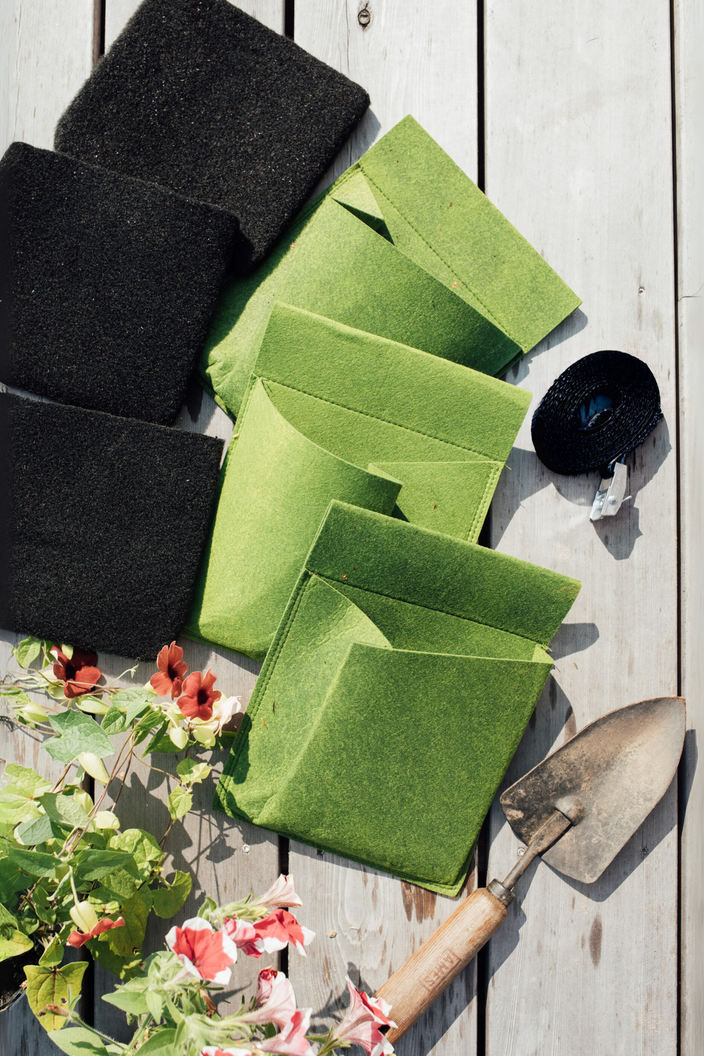 Bijou Bloom Hanging Planters | Playroom Avenue