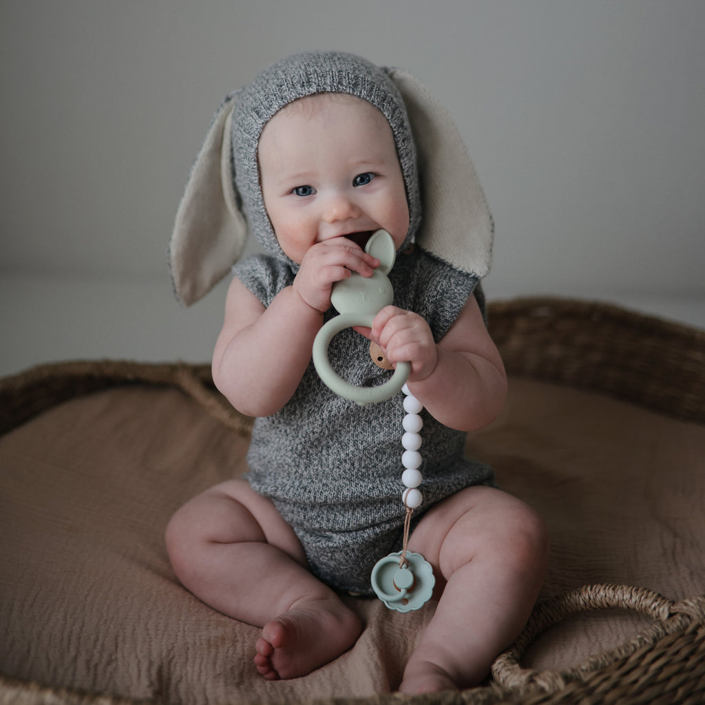 Mushie Silicone Pacifier Clip | Hera | Playroom Avenue